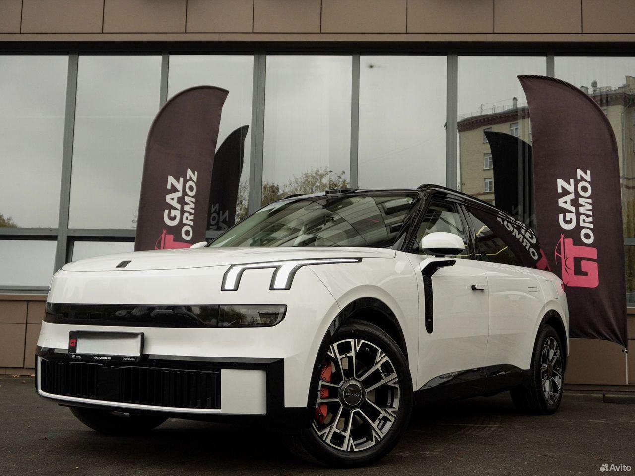 Lynk & Co 900 2.0hyb 4WD AT (734 л.с.) 2025 г. 4 км