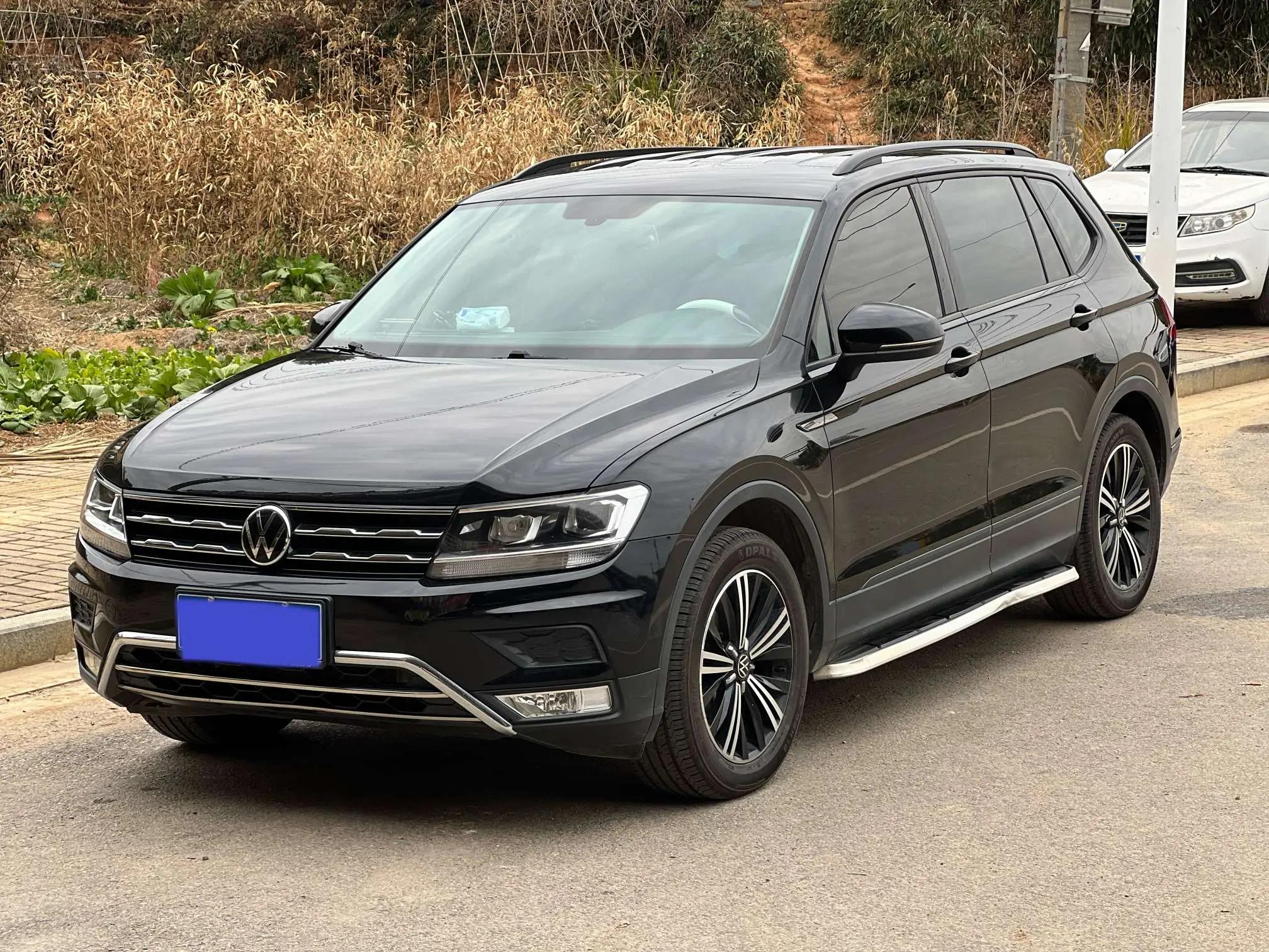 Volkswagen Tiguan L 2021 г. 84093 км.
