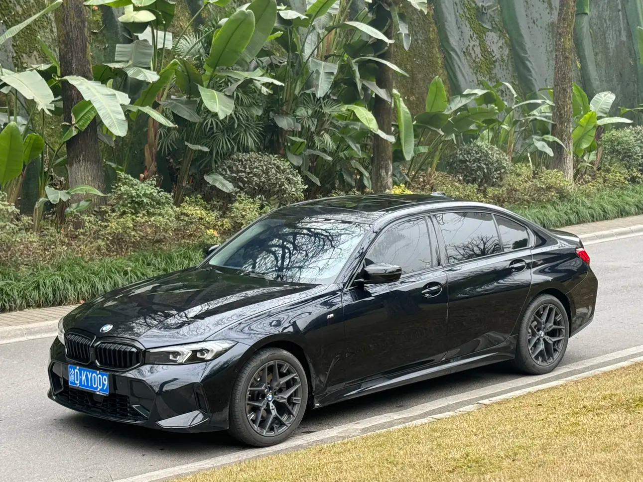 BMW 3 Series 2025 г. 19105 км.