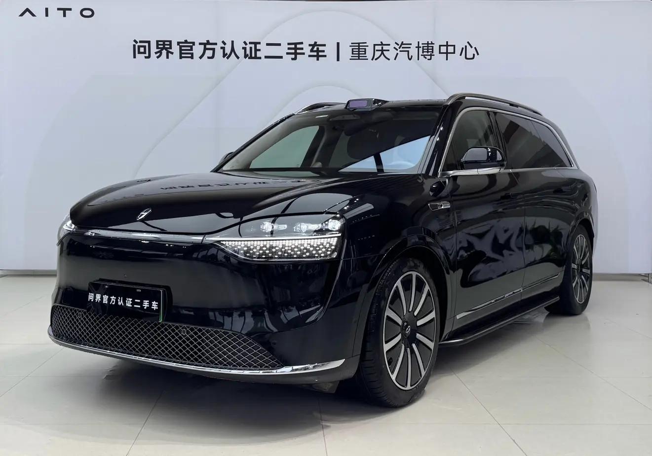 AITO M9 2025 г. 13003 км.