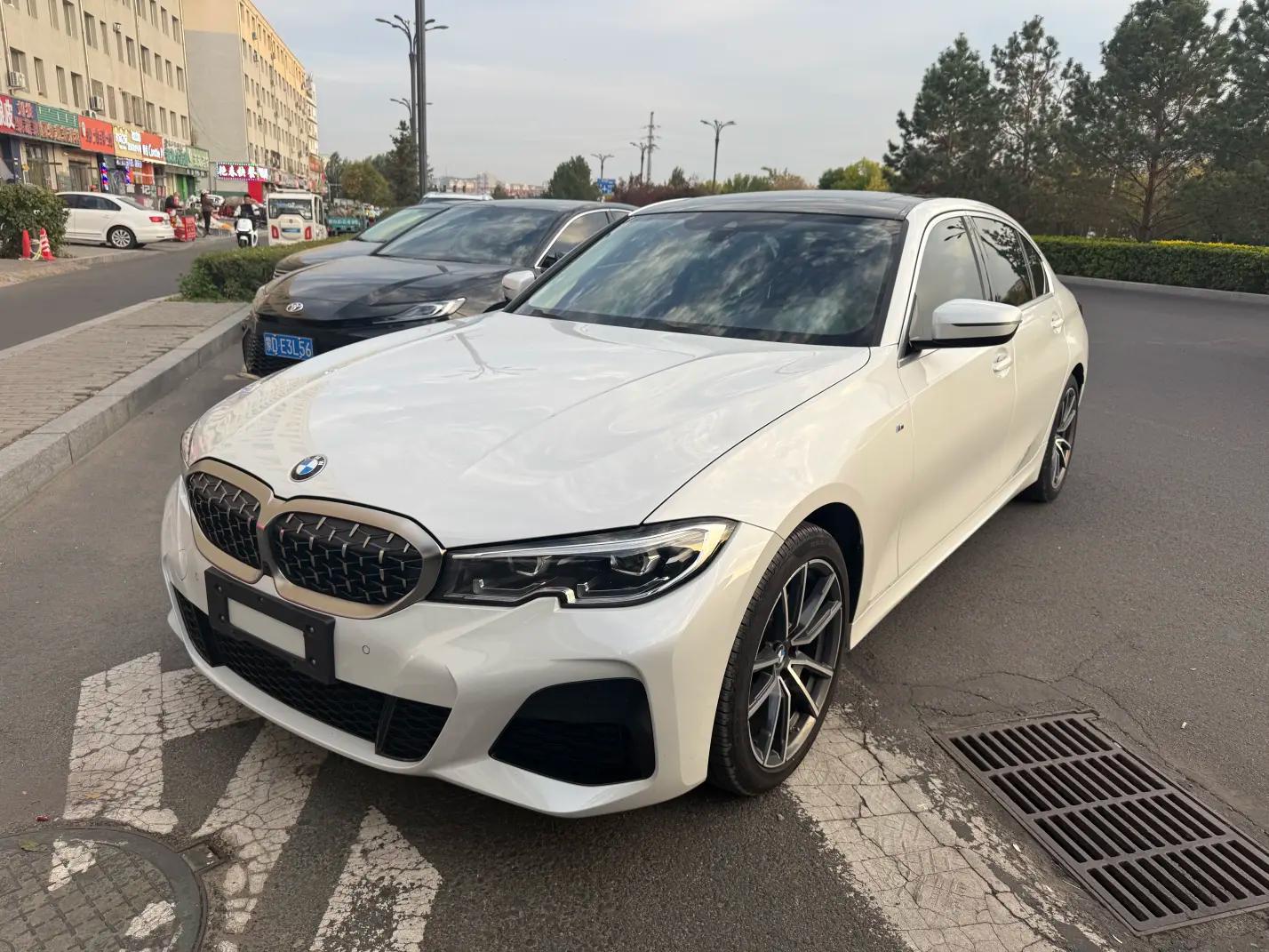 BMW 3 Series 2022 г. 80013 км.