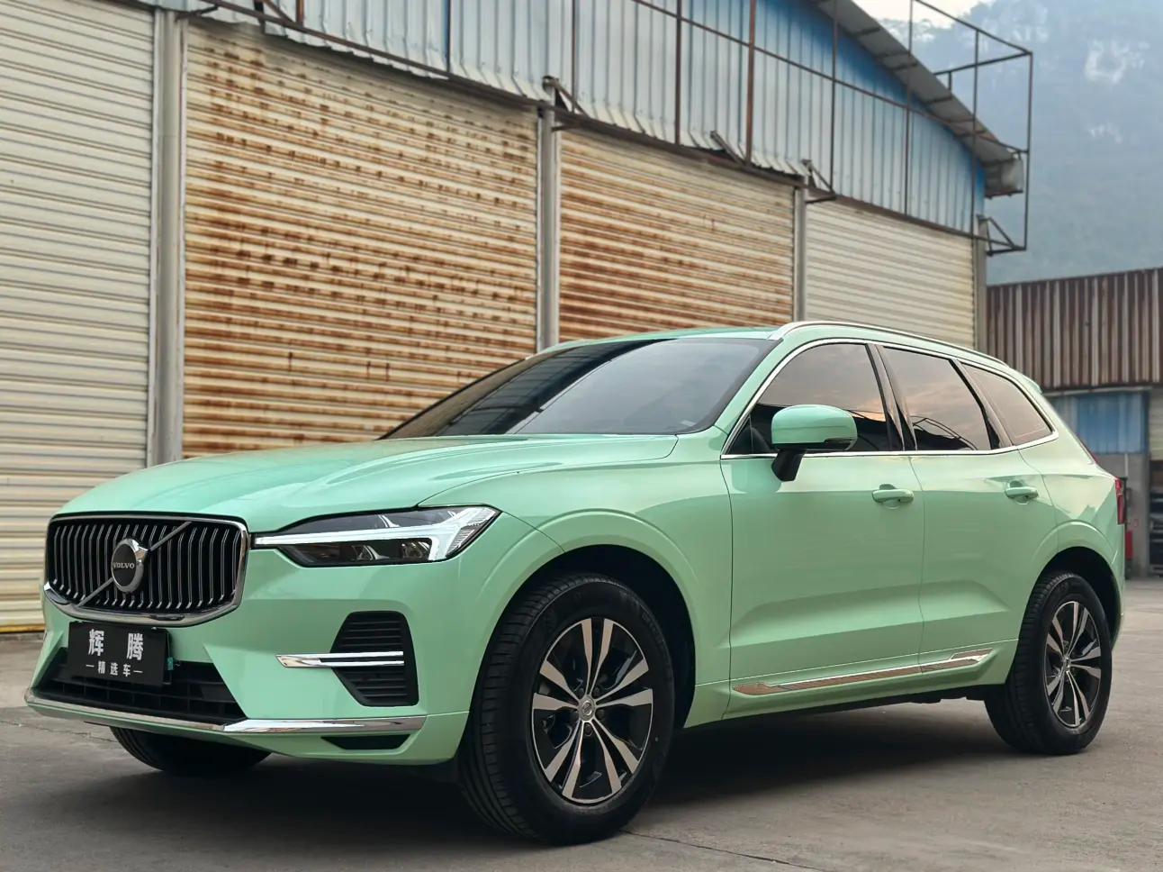 Volvo XC60 2024 г. 9538 км.