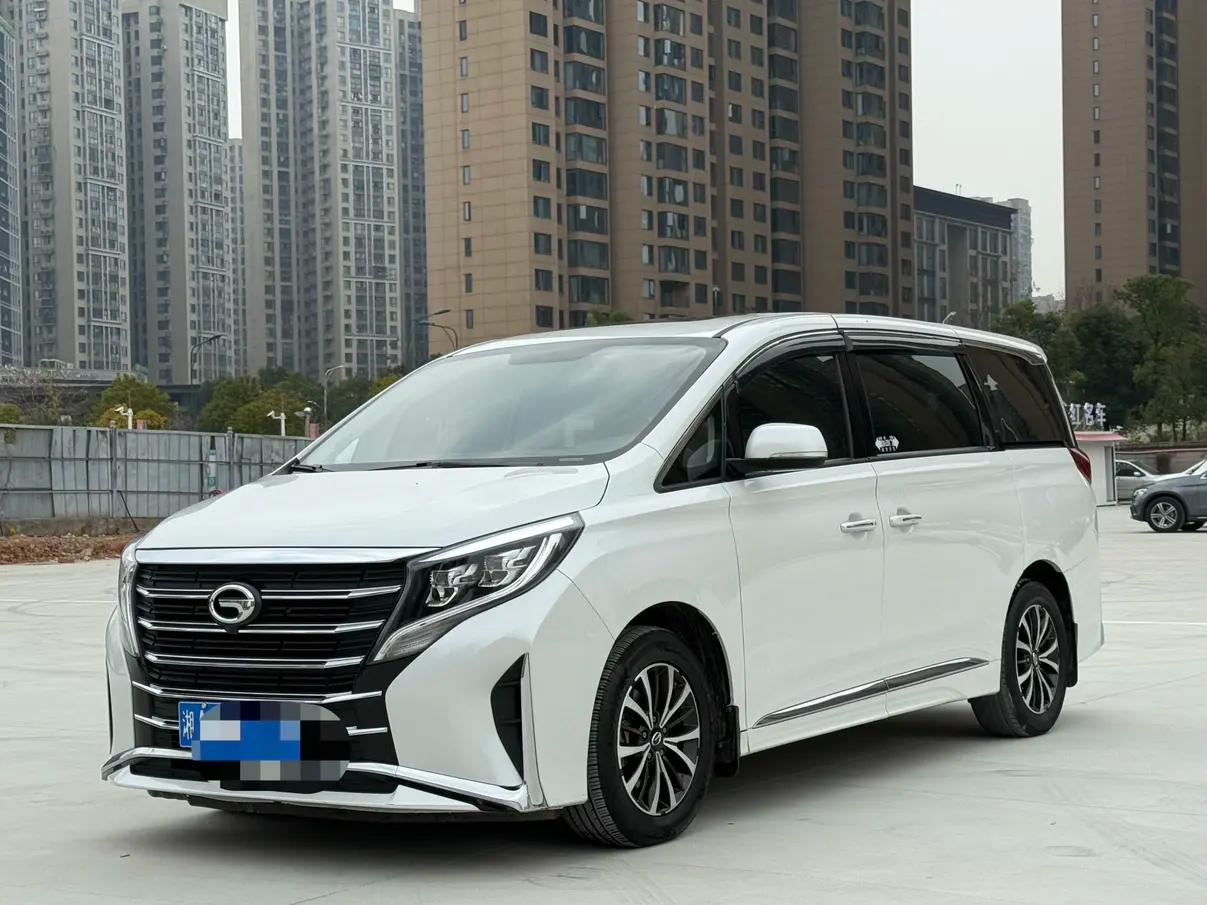 GAC Trumpchi M8 2022 г. 40148 км.