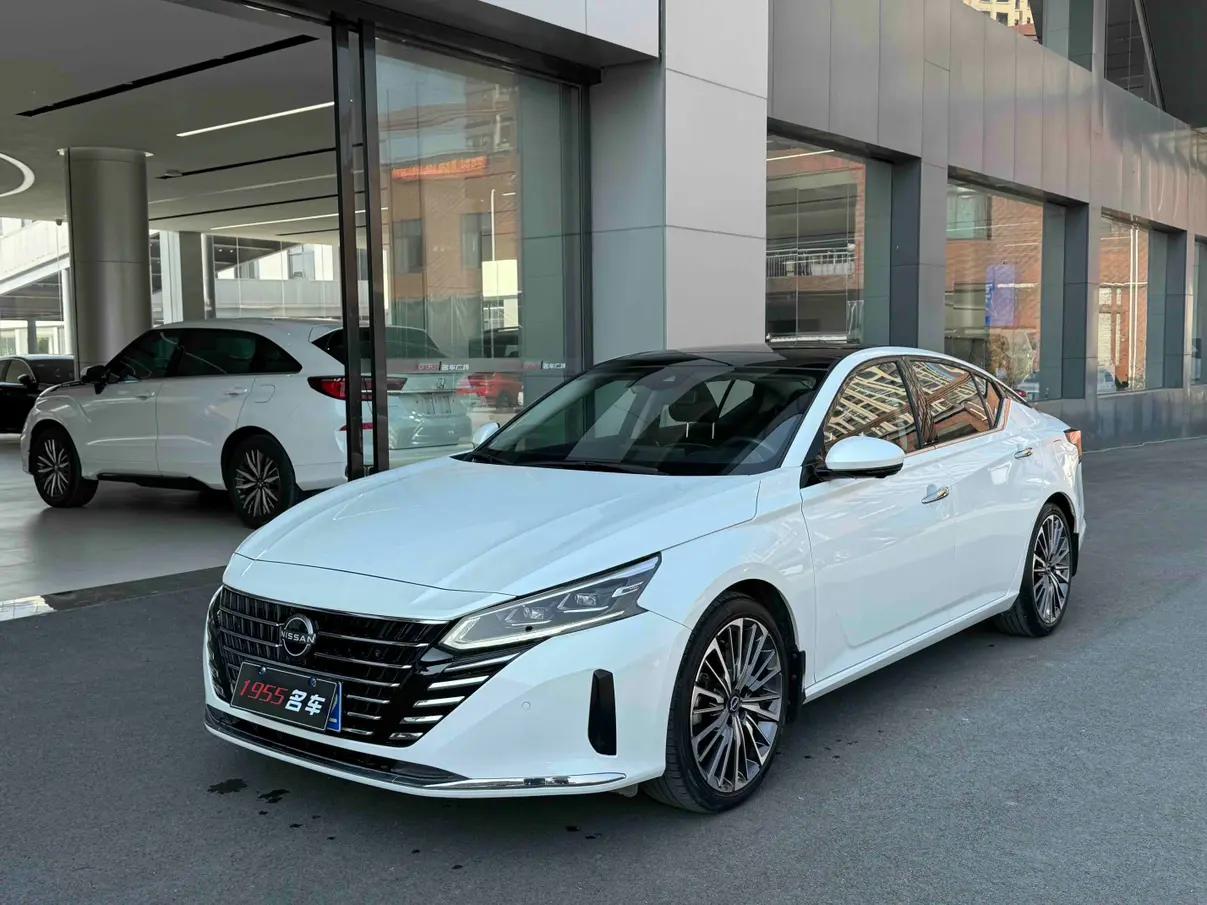 Nissan Altima 2022 г. 13015 км.