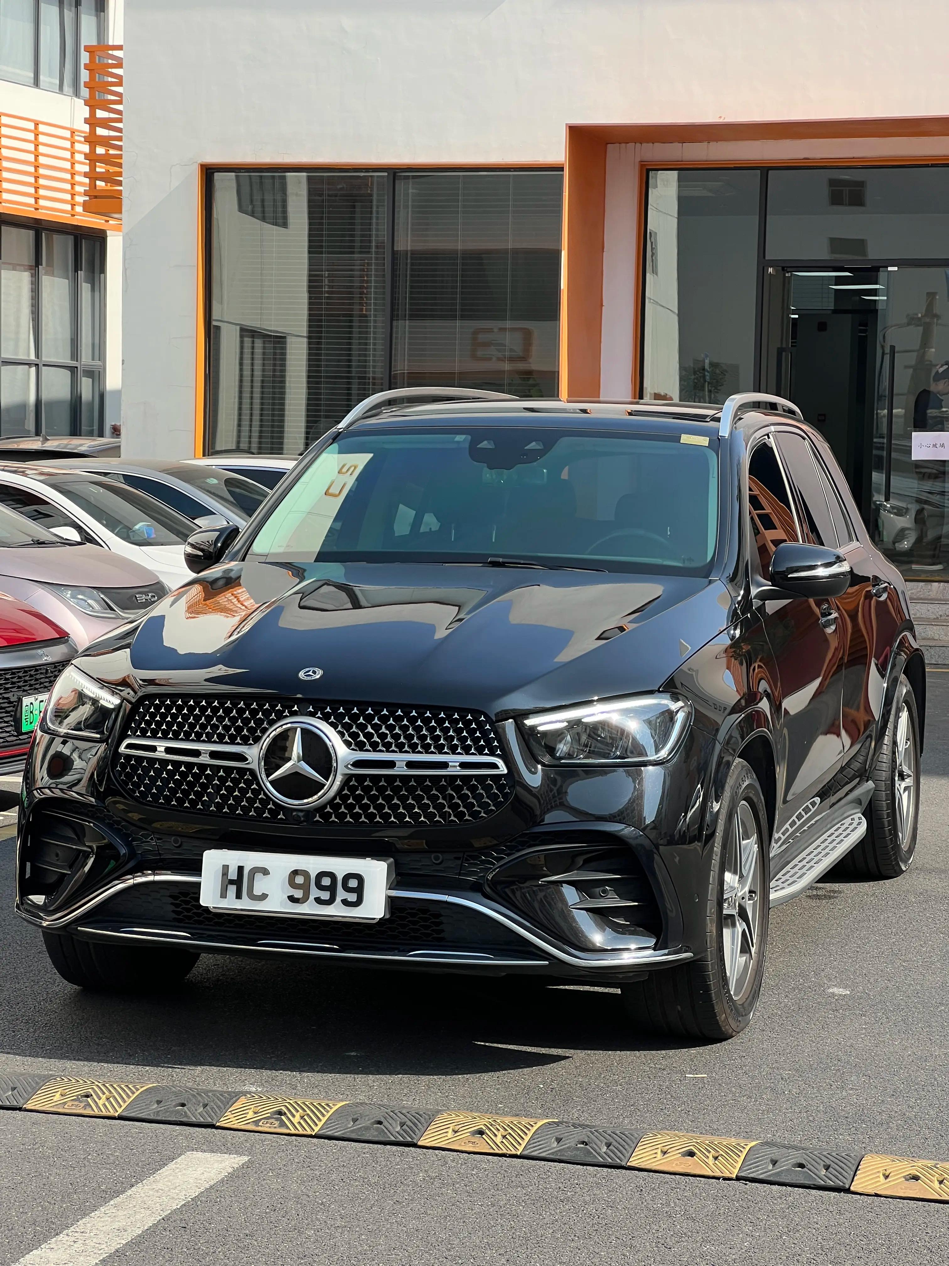Mercedes-Benz GLE 2023 г. 35068 км.