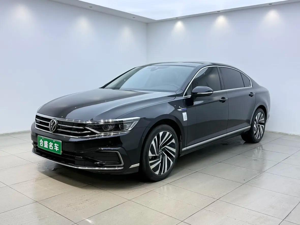 Volkswagen Magotan PHEV 2022 г. 101027 км.