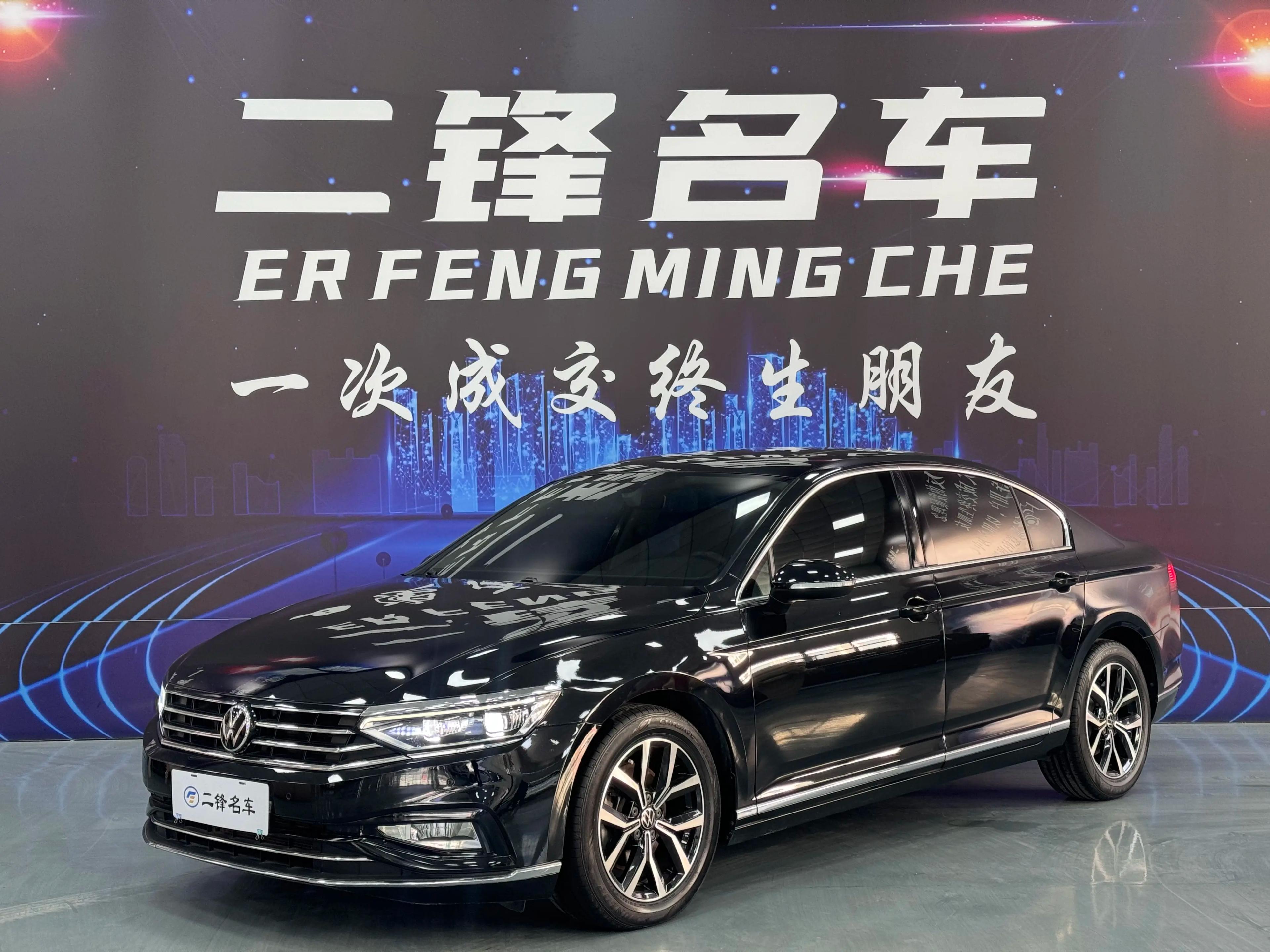 Volkswagen Magotan 2022 г. 53061 км.