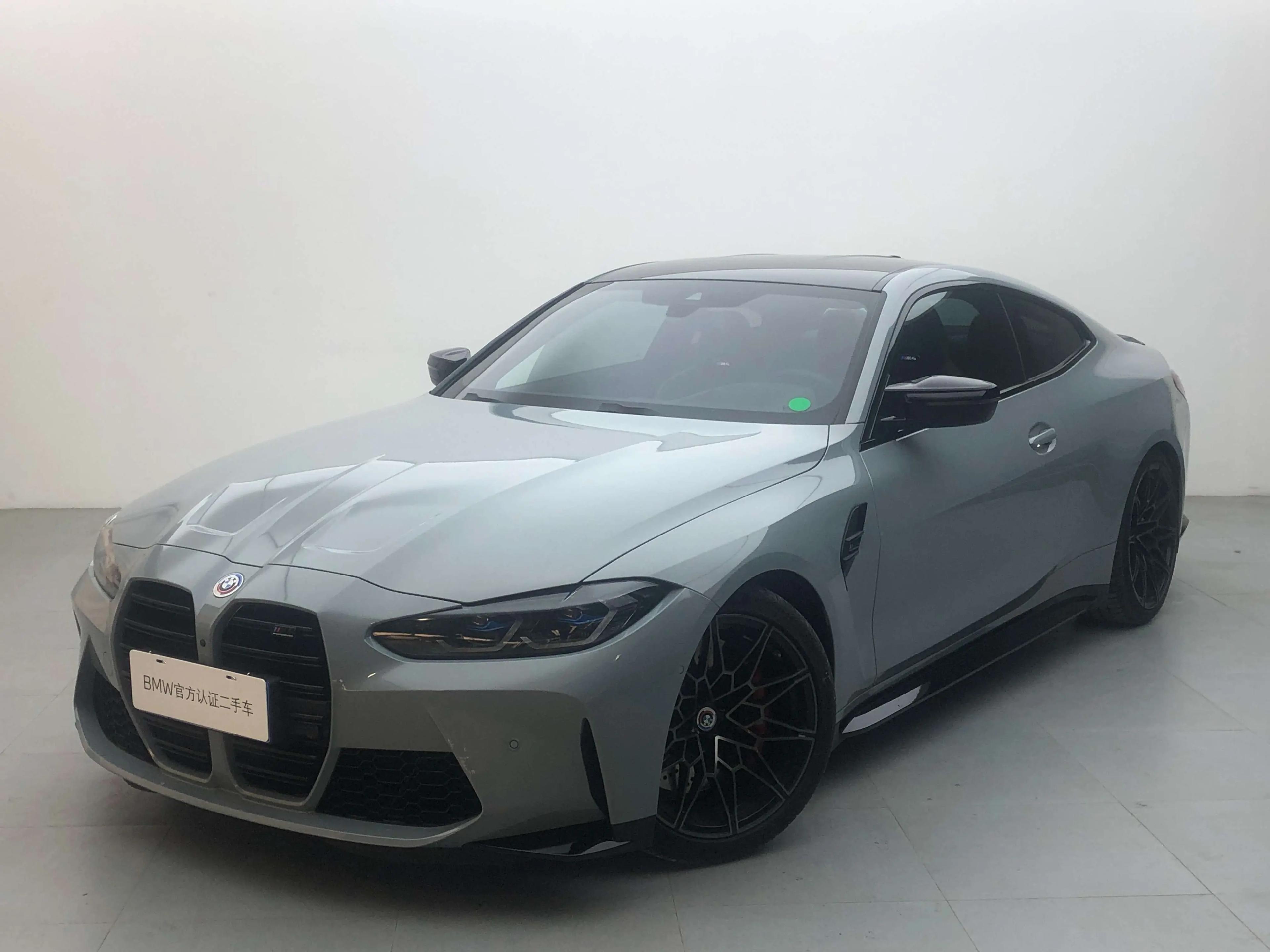 BMW M4 2024 г. 8904 км.