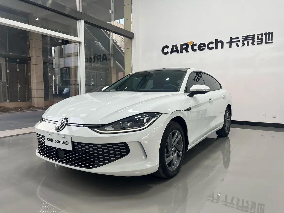 Volkswagen Lamando 2024 г. 5020 км.