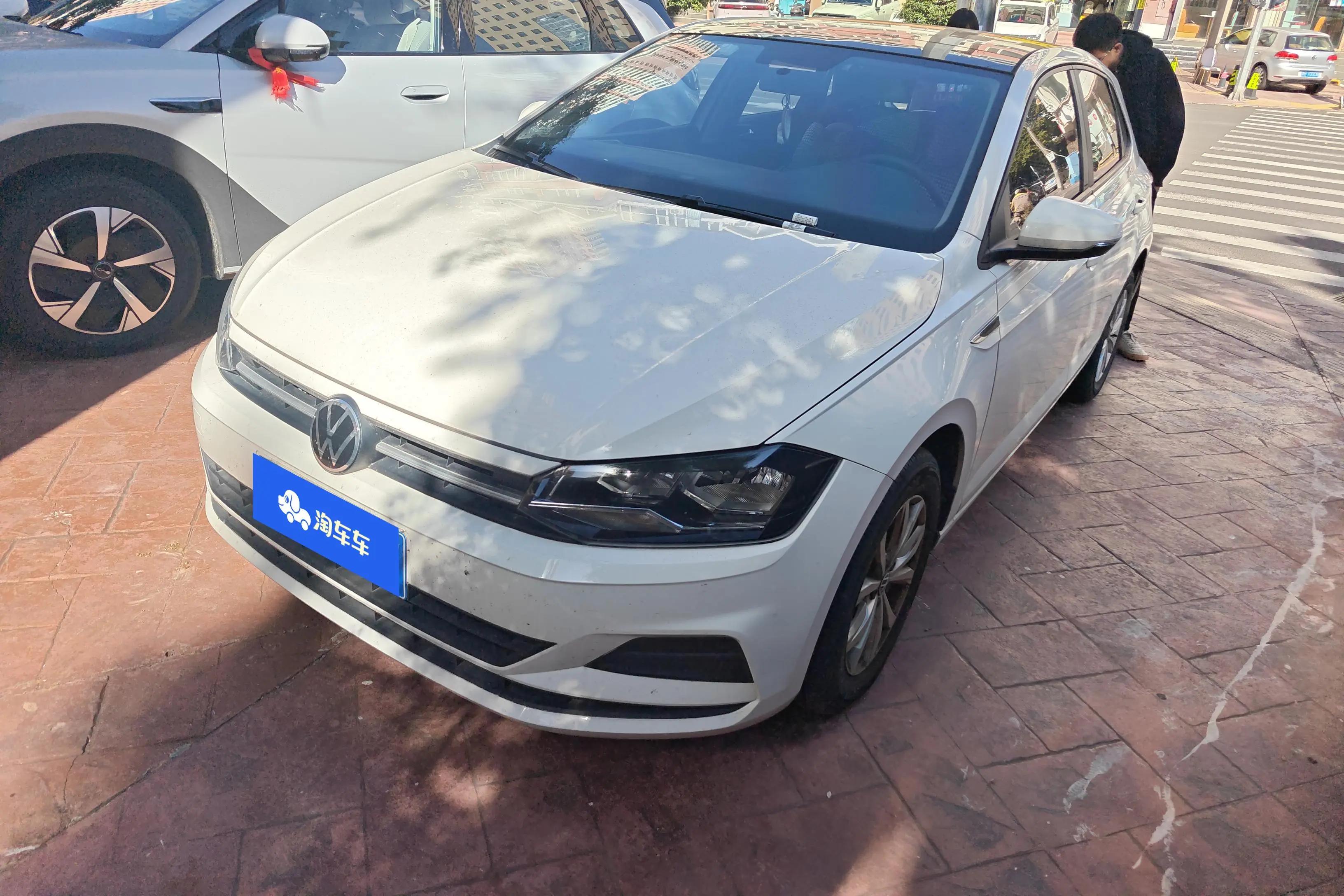 Volkswagen Polo 2021 г. 13858 км.