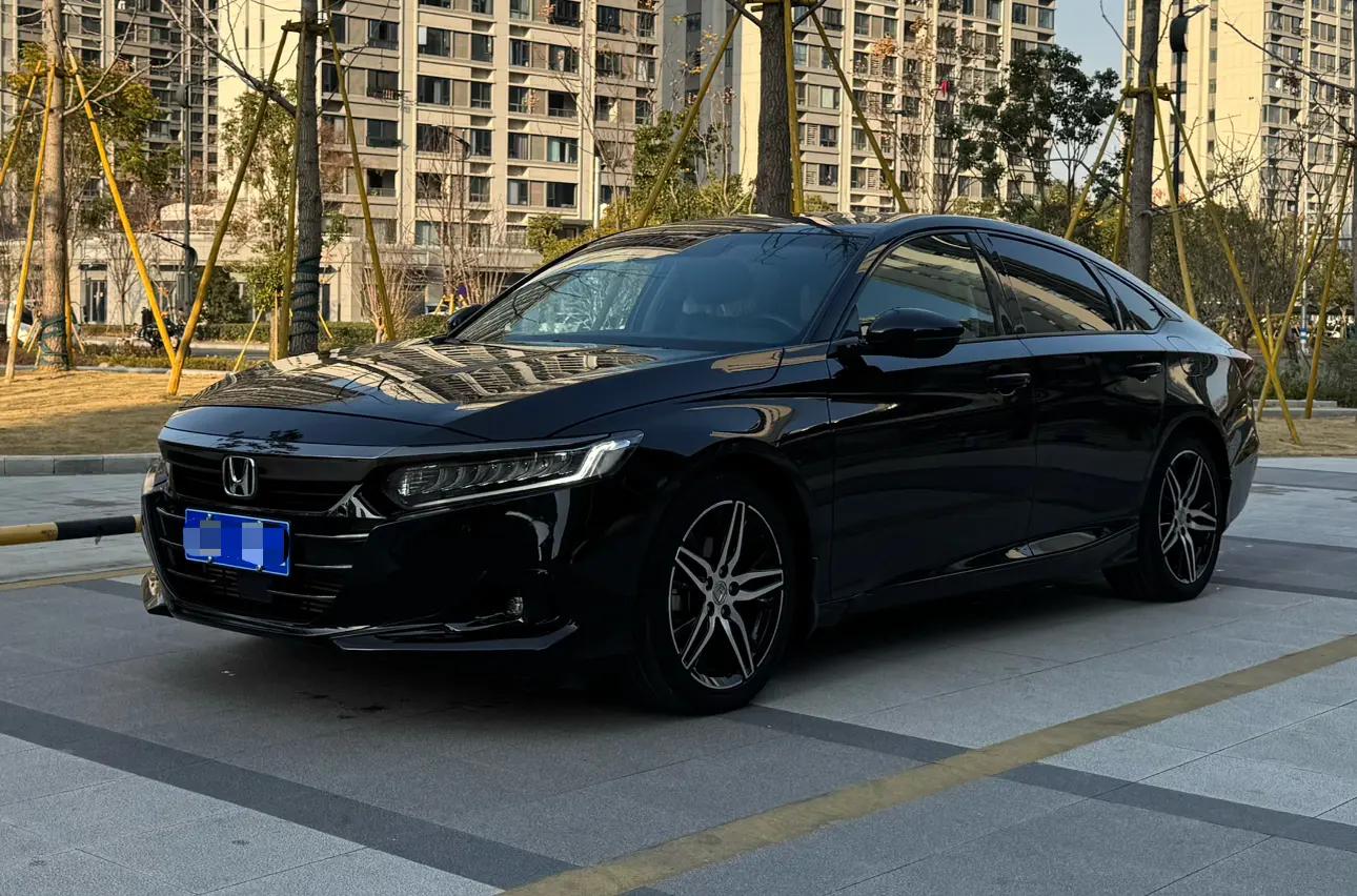 Honda Accord 2022 г. 32088 км.