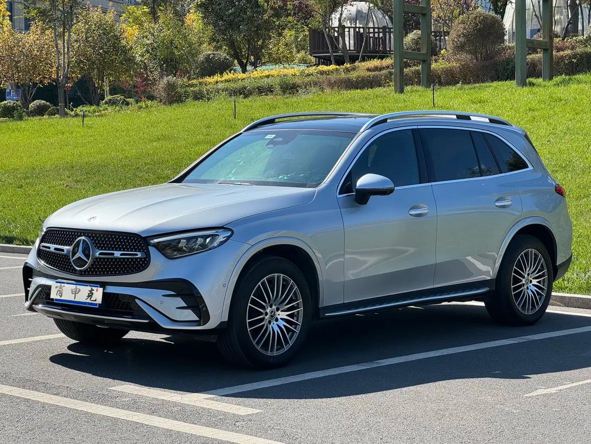 Mercedes-Benz GLC 2023 г. 34000 км.