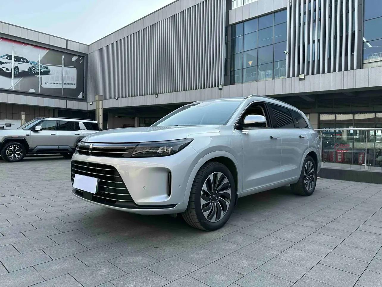 AITO M7 2023 г. 29114 км.