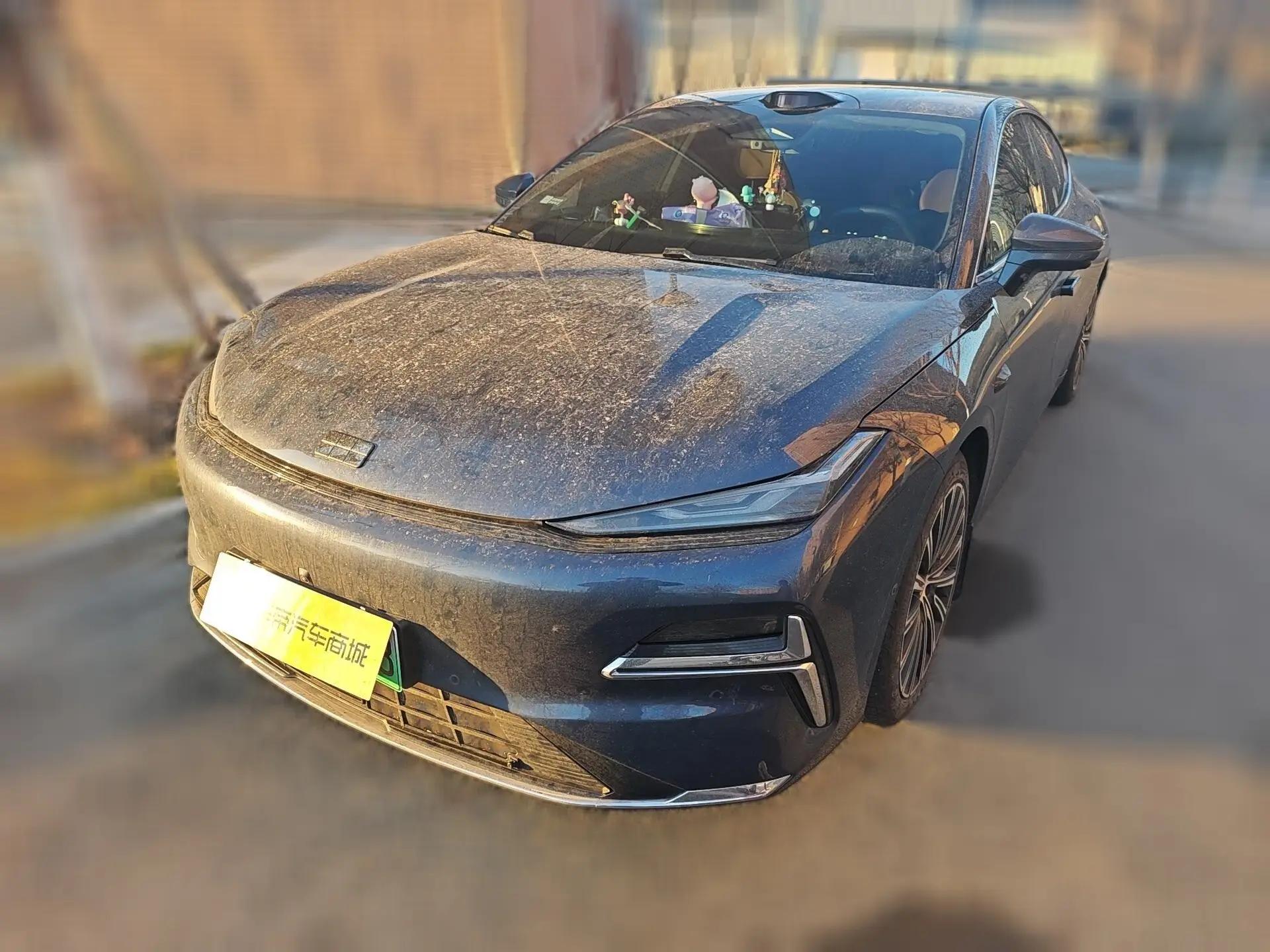 Geely Galaxy Star 8 PHEV 2025 г. 21708 км.