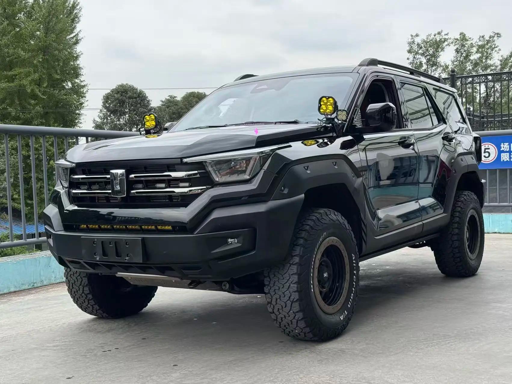 Tank 400 Hi4-T 2024 г. 38021 км.