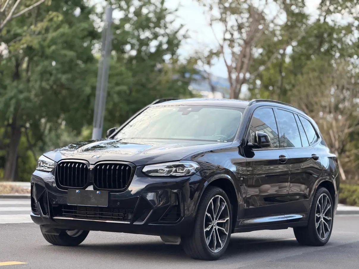 BMW X3 2022 г. 32008 км.