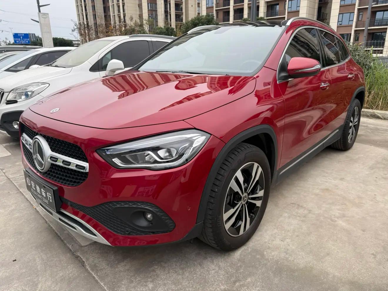Mercedes-Benz GLA 2021 г. 33032 км.