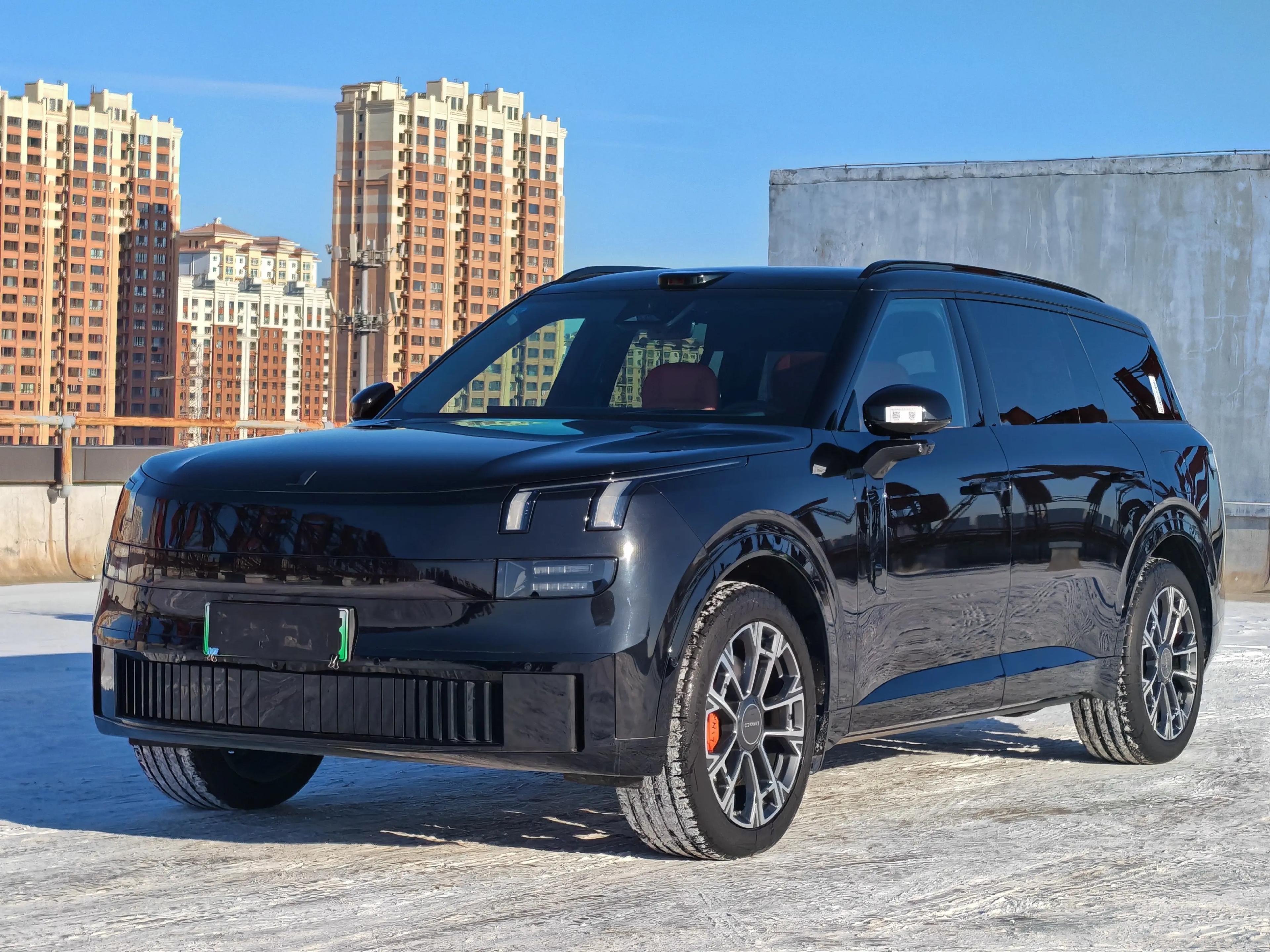 Lynk & Co 900 2025 г. 8051 км.