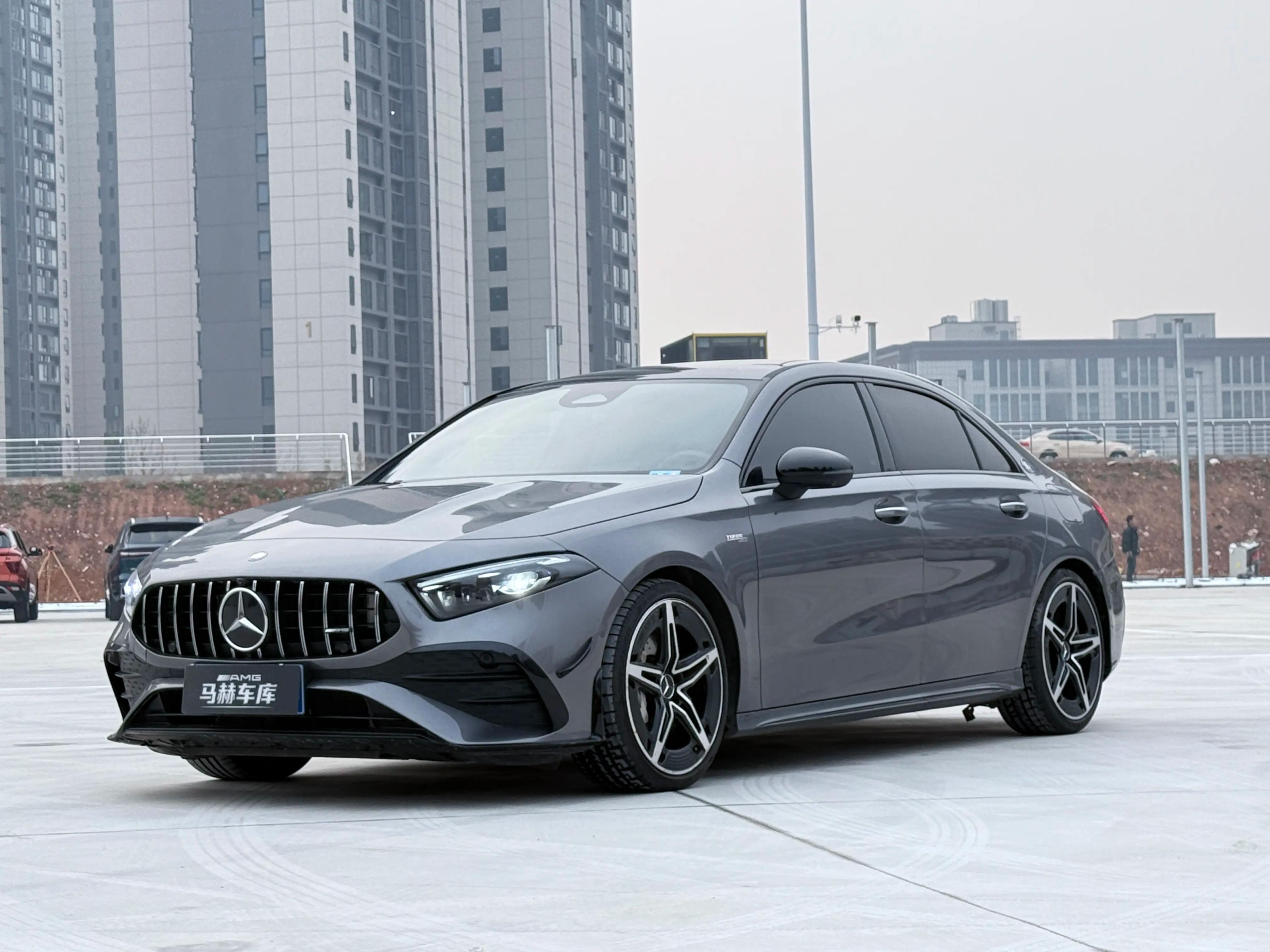 Mercedes-Benz A-Class AMG 2024 г. 13070 км.