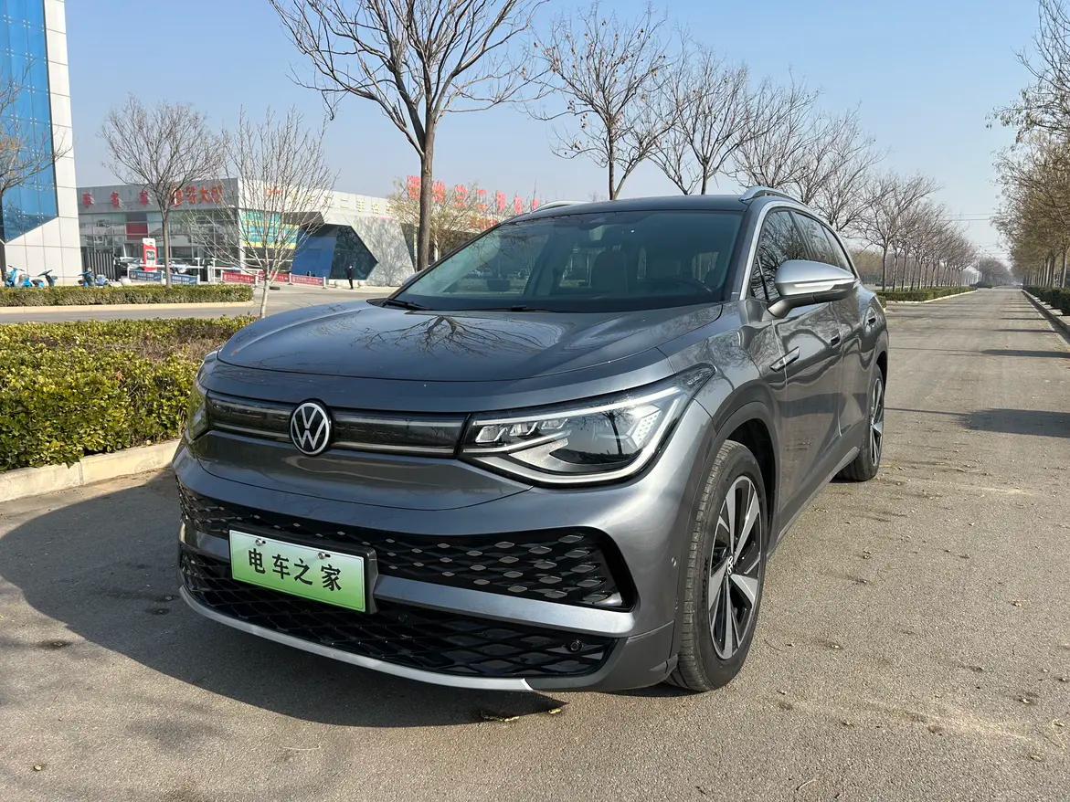 Volkswagen ID.6X 2023 г. 58393 км.