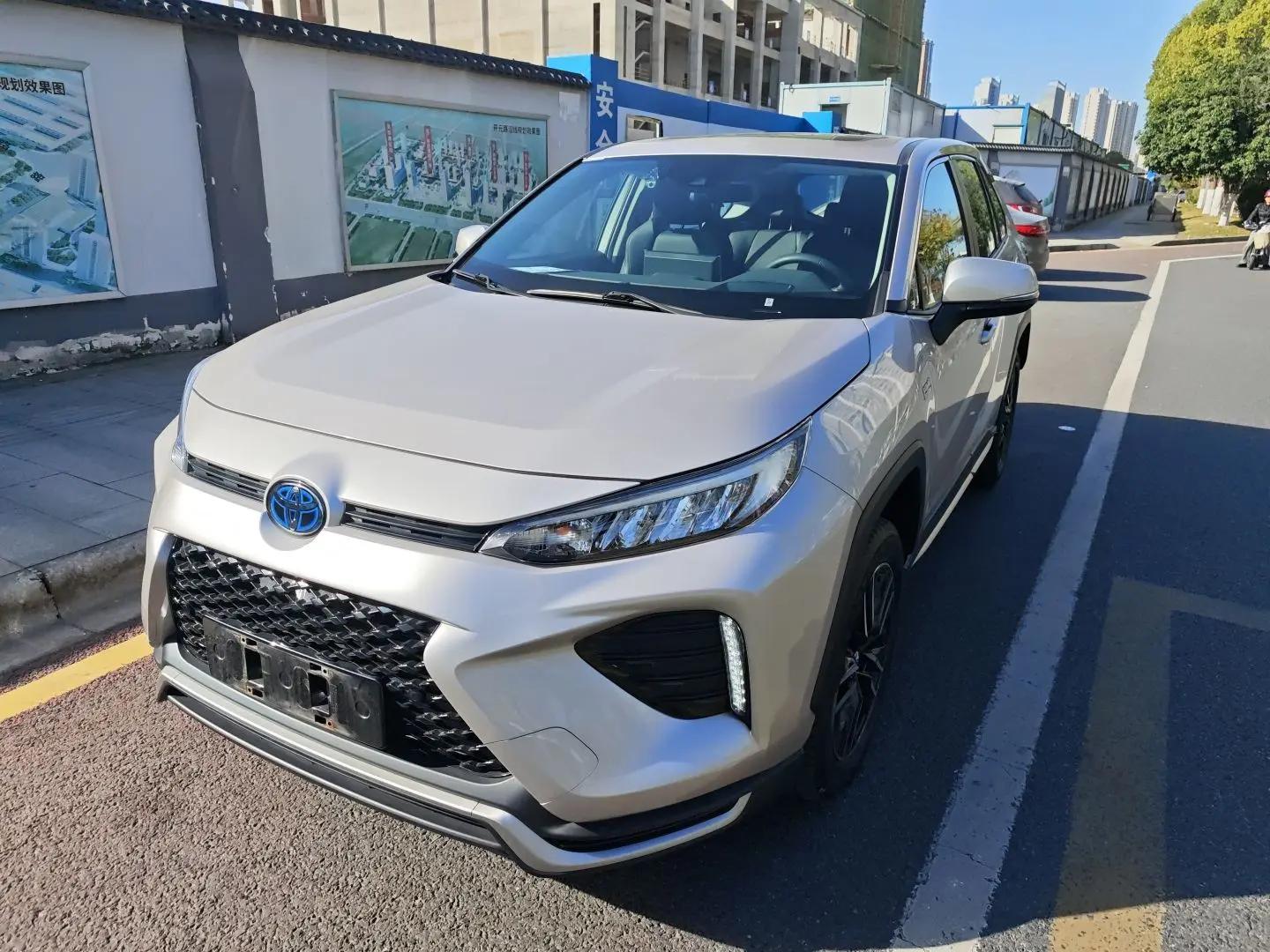 Toyota Wildlander PHEV 2022 г. 22089 км.