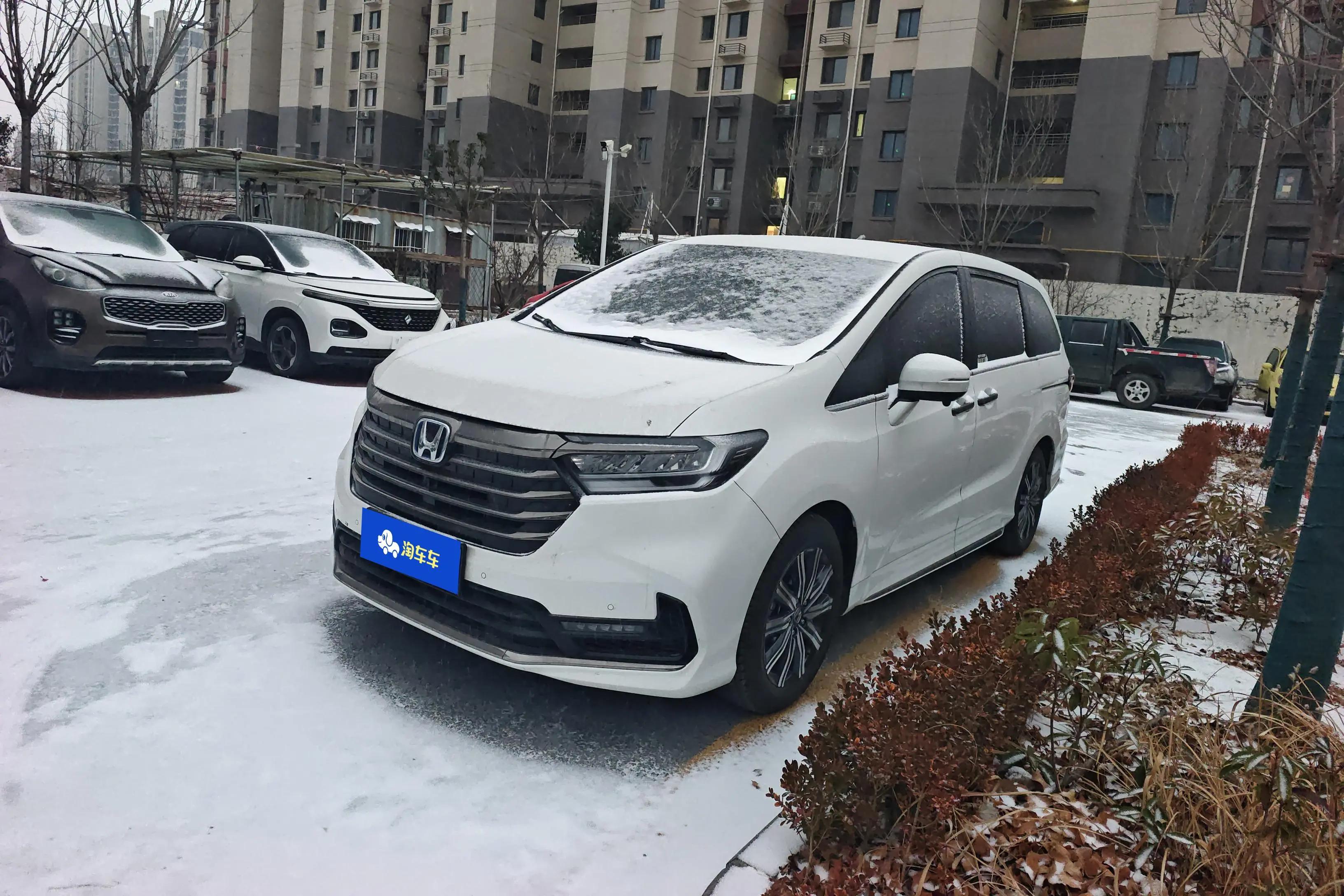 Honda Odyssey 2025 г. 3023 км.