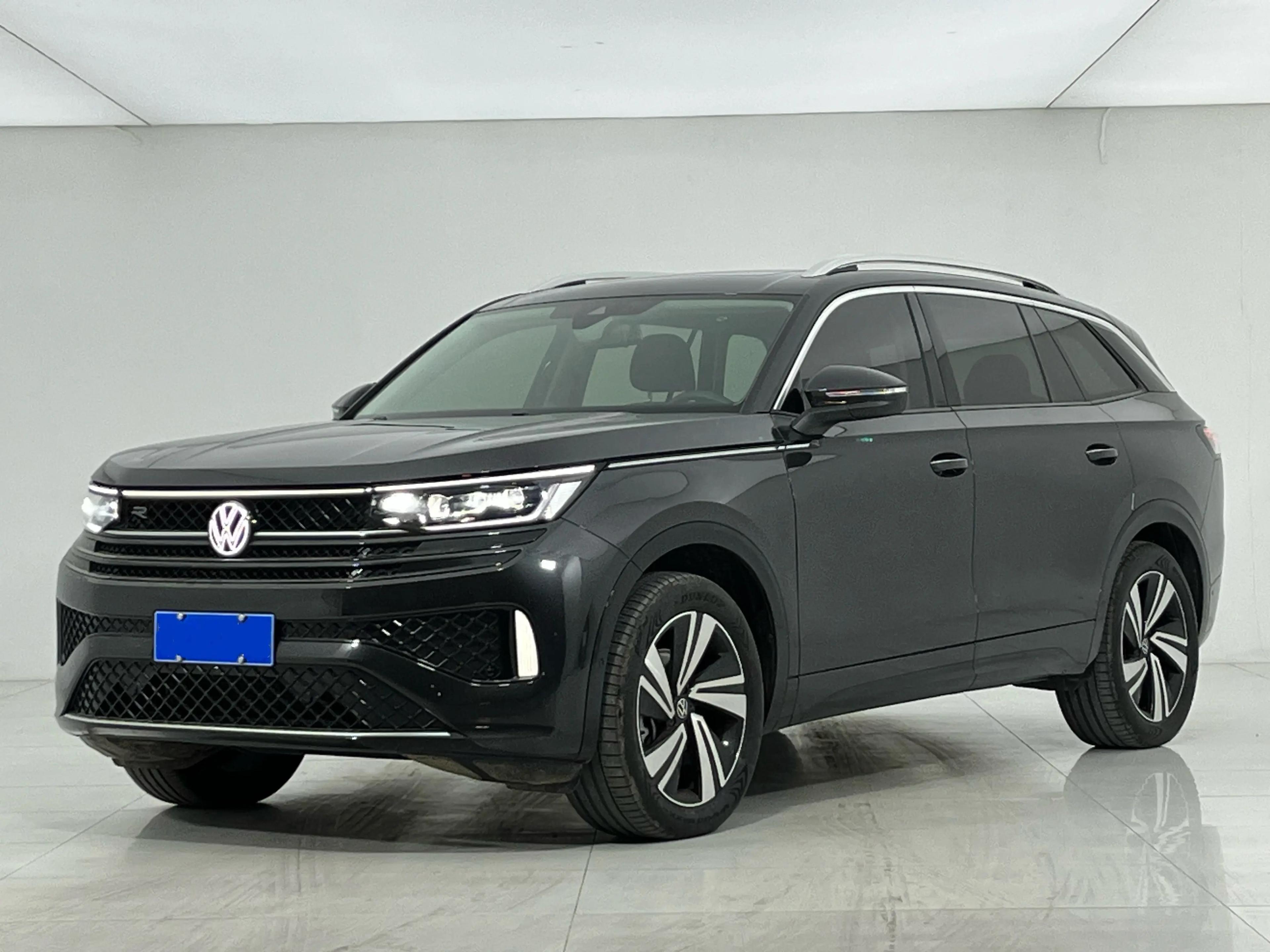 Volkswagen Patrol 2024 г. 18052 км.