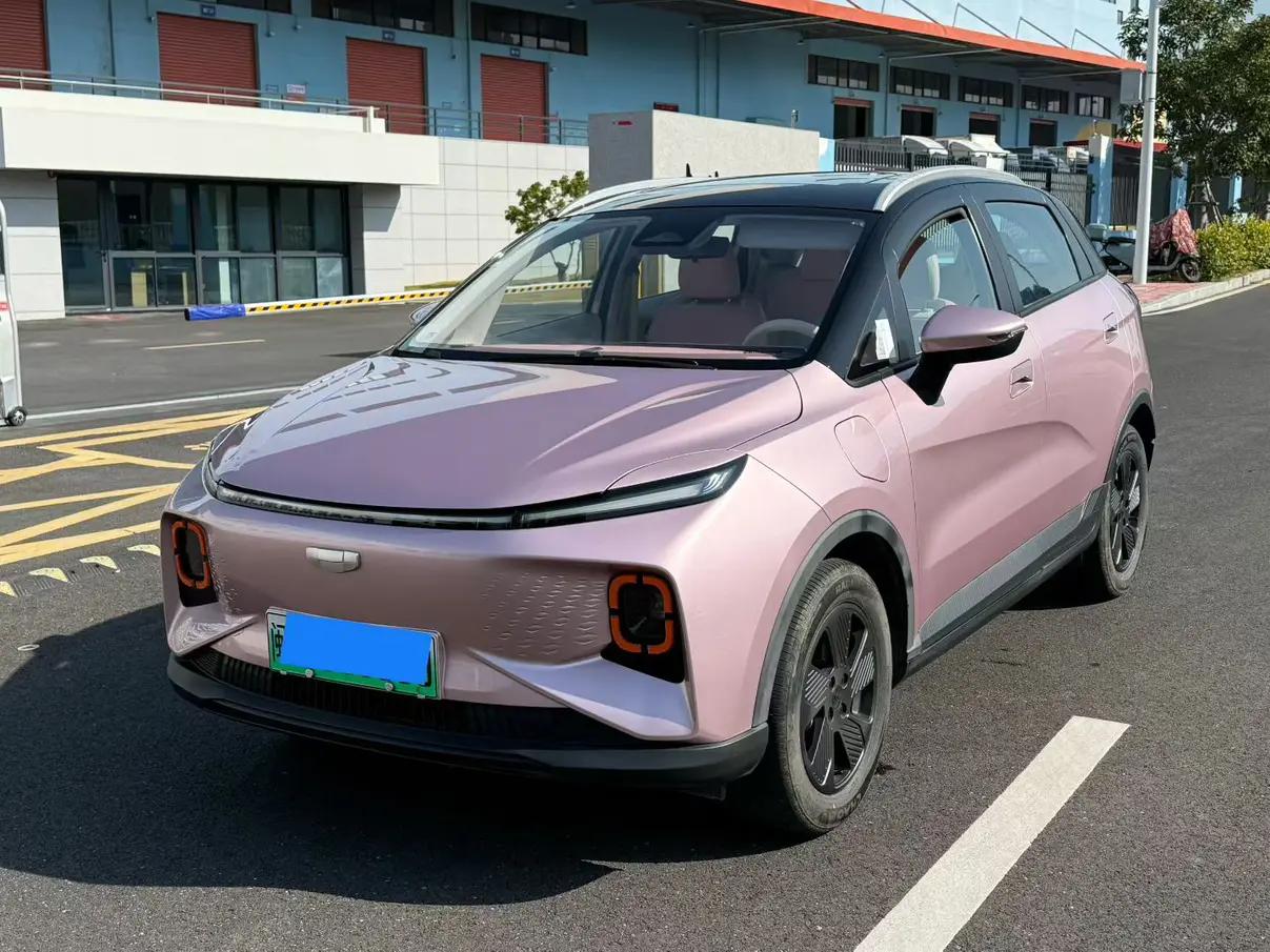 Geely Geometry E Firefly 2024 г. 16034 км.