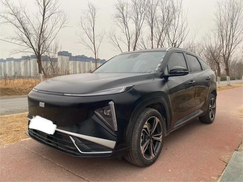 Geely Galaxy L7 2025 г. 8067 км.