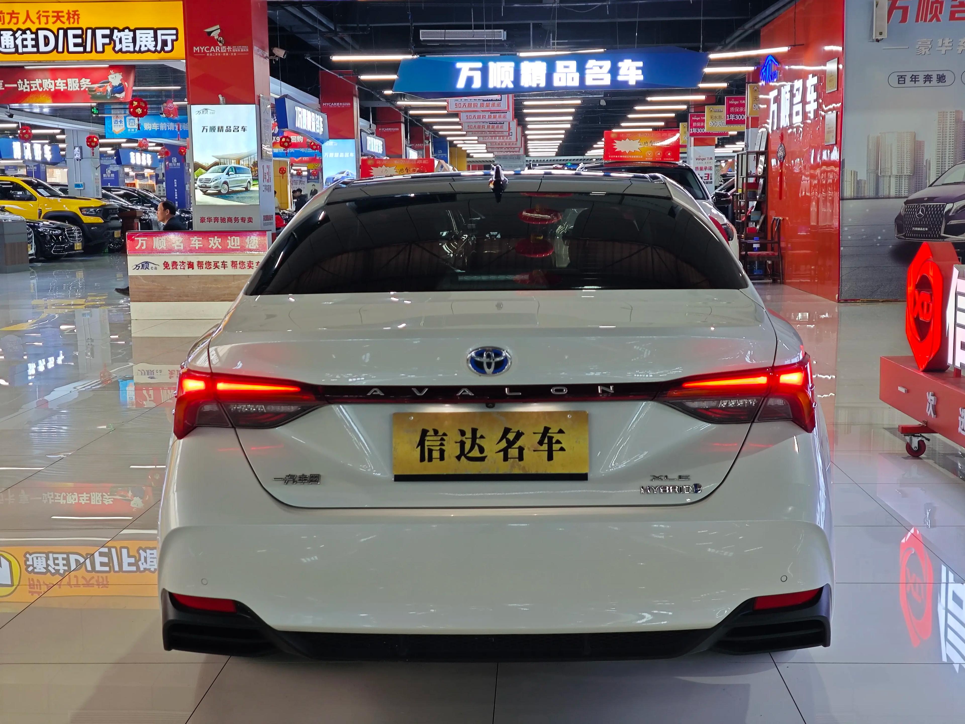 Toyota Avalon 2021 г. 74089 км.