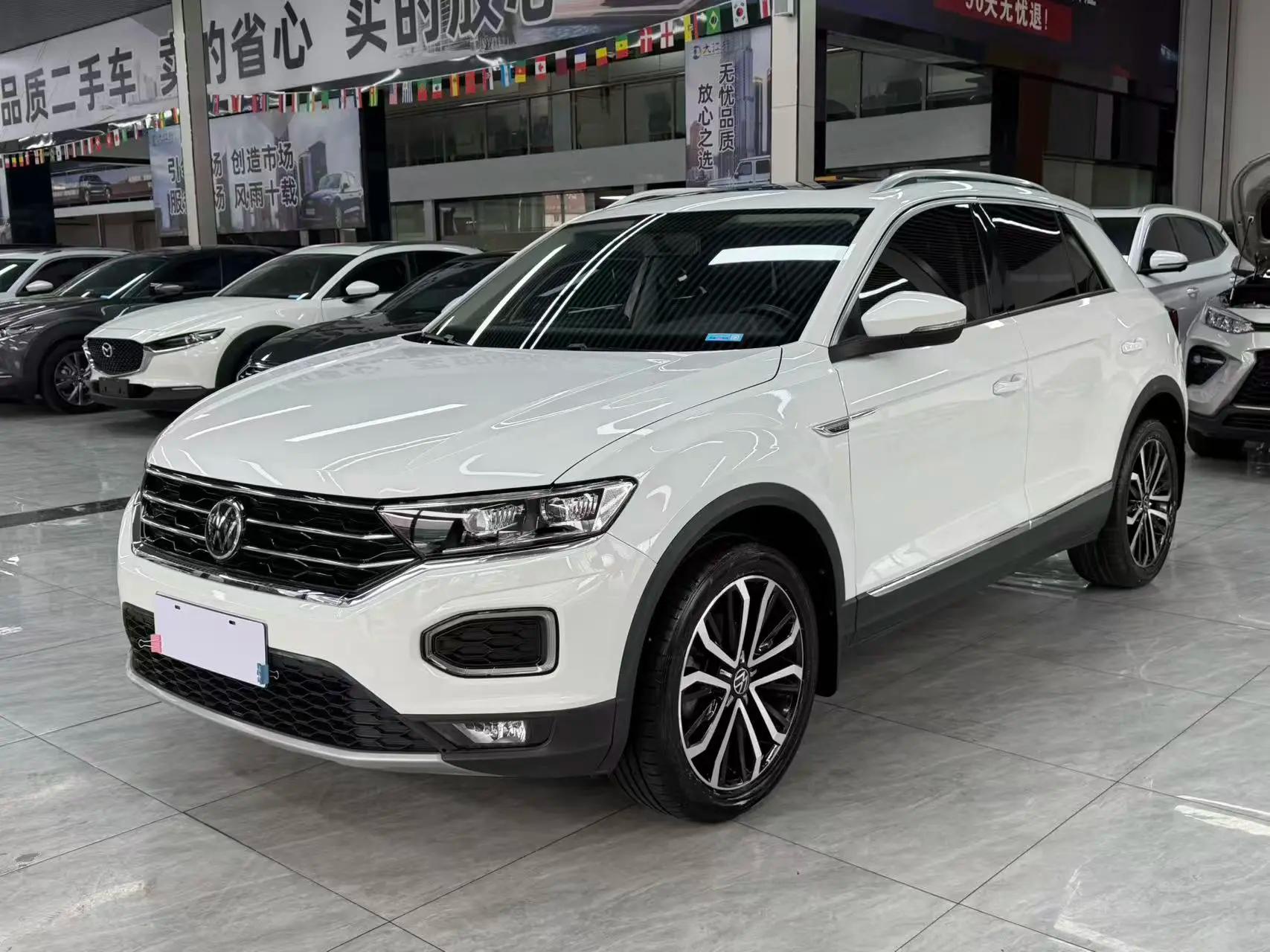 Volkswagen T-Roc 2022 г. 32040 км.