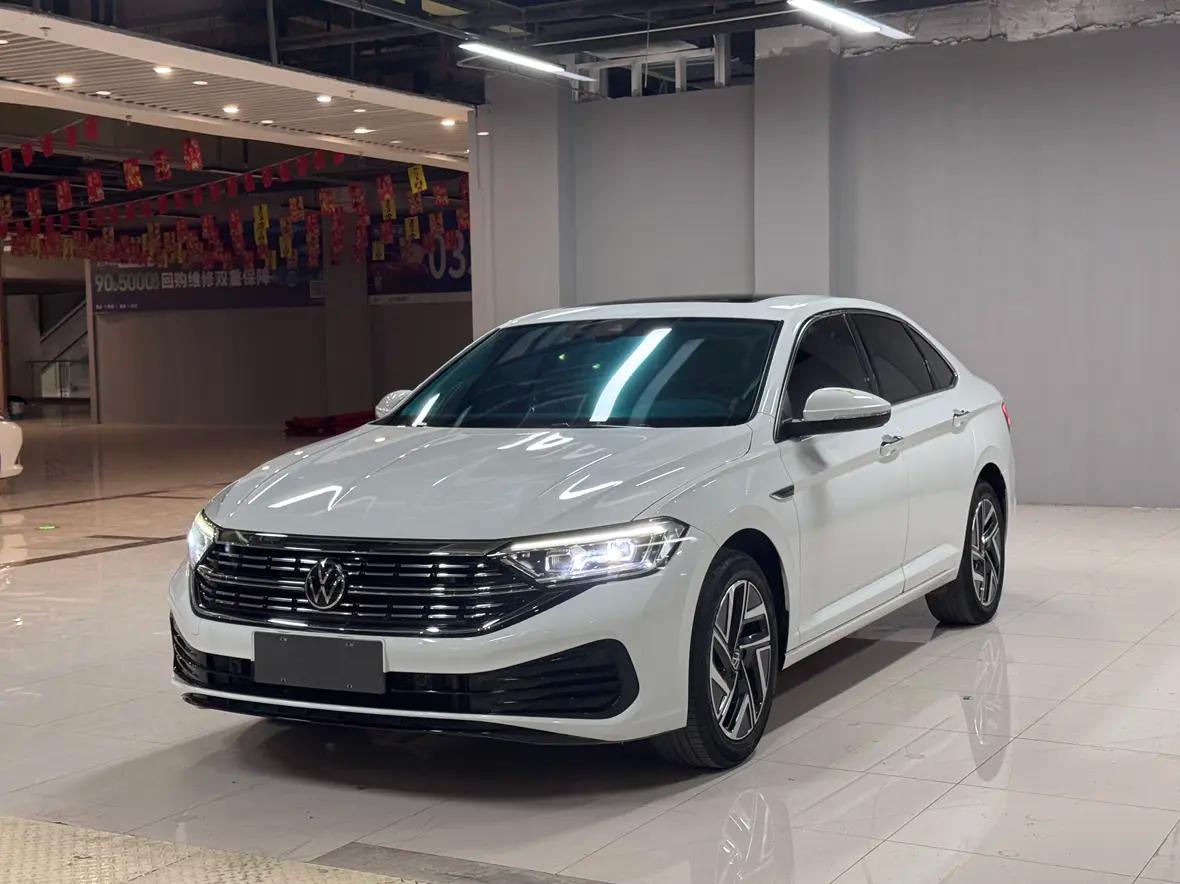 Volkswagen Sagitar 2023 г. 59135 км.