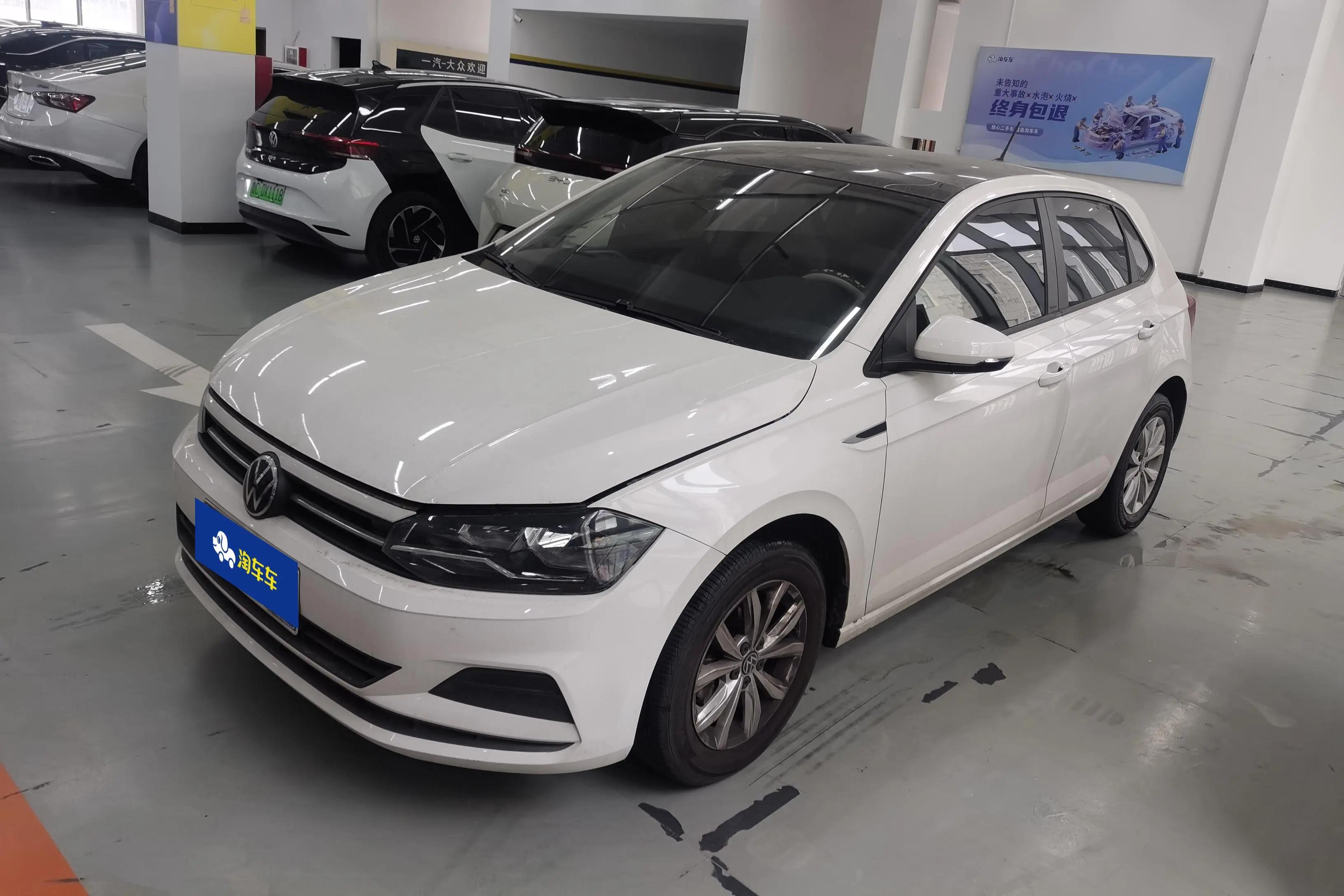 Volkswagen Polo 2021 г. 24146 км.