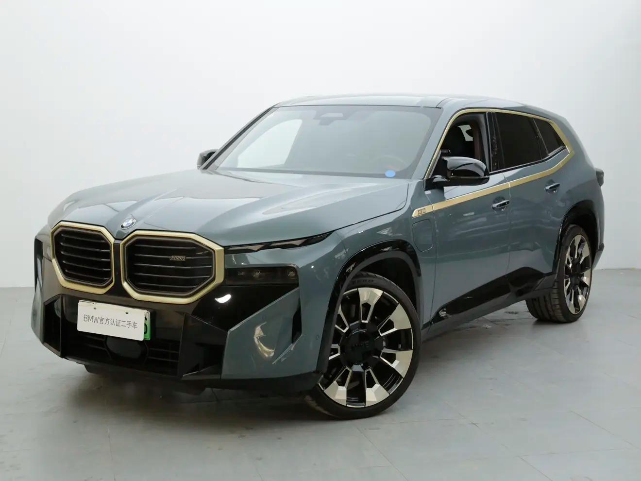 BMW XM 2023 г. 13029 км.