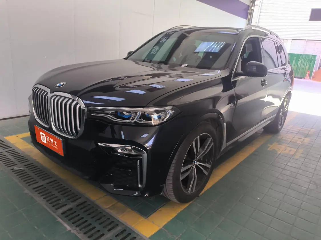 BMW X7 2022 г. 138086 км.