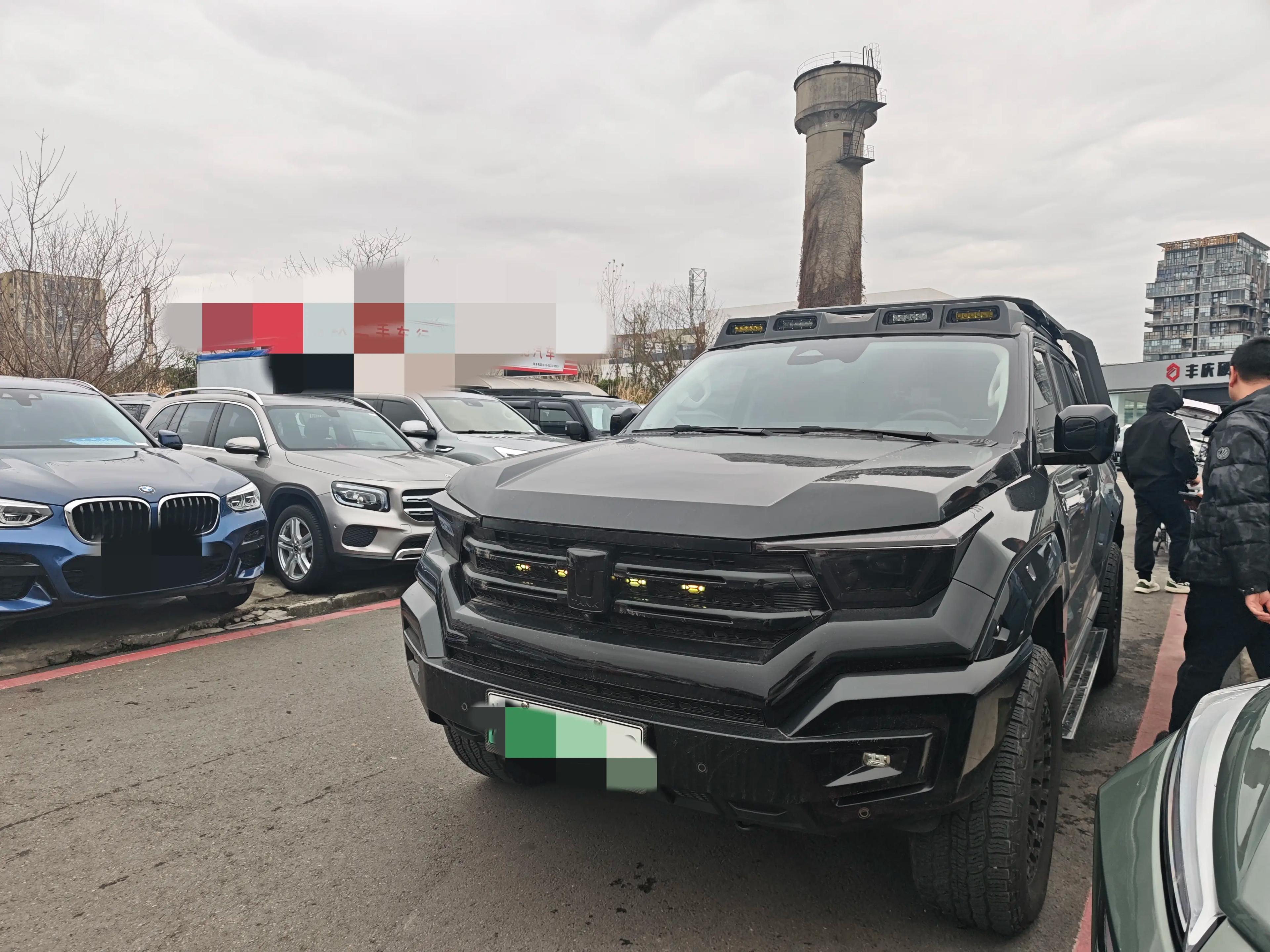 Tank 400 Hi4-T 2023 г. 28015 км.