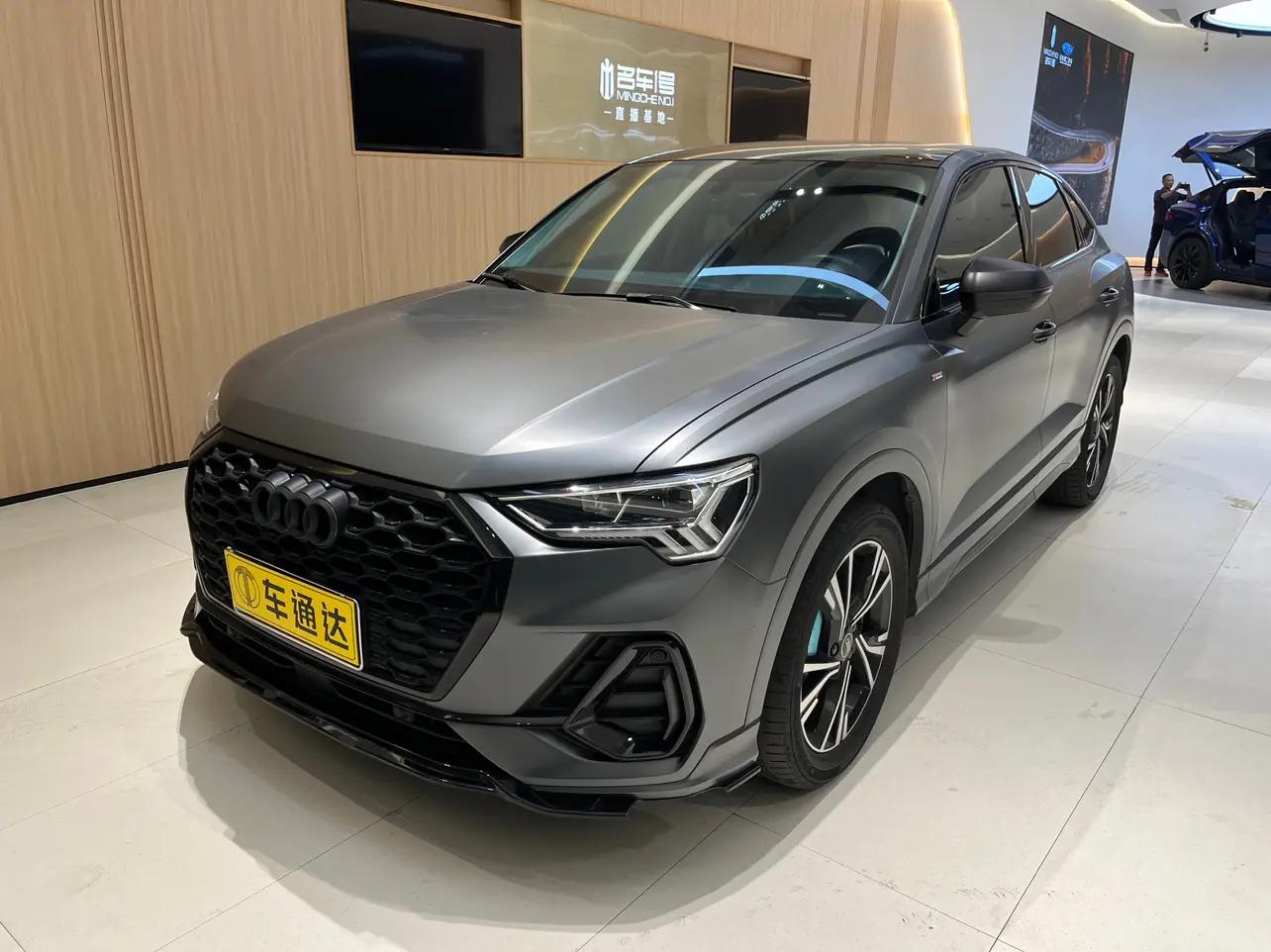 Audi Q3 Sportback 2022 г. 22001 км.