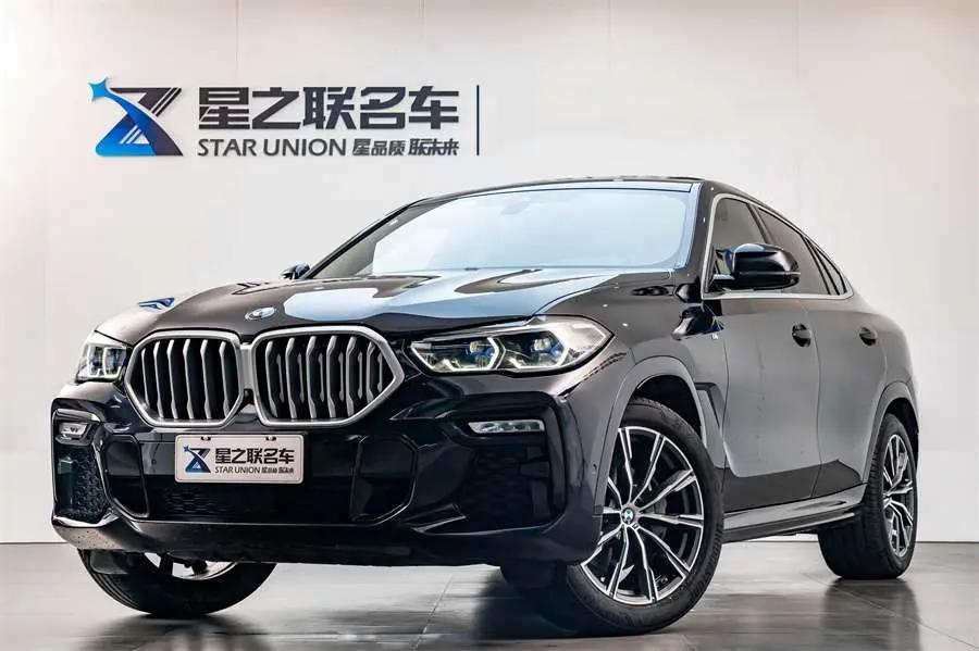 BMW X6 2021 г. 54916 км.