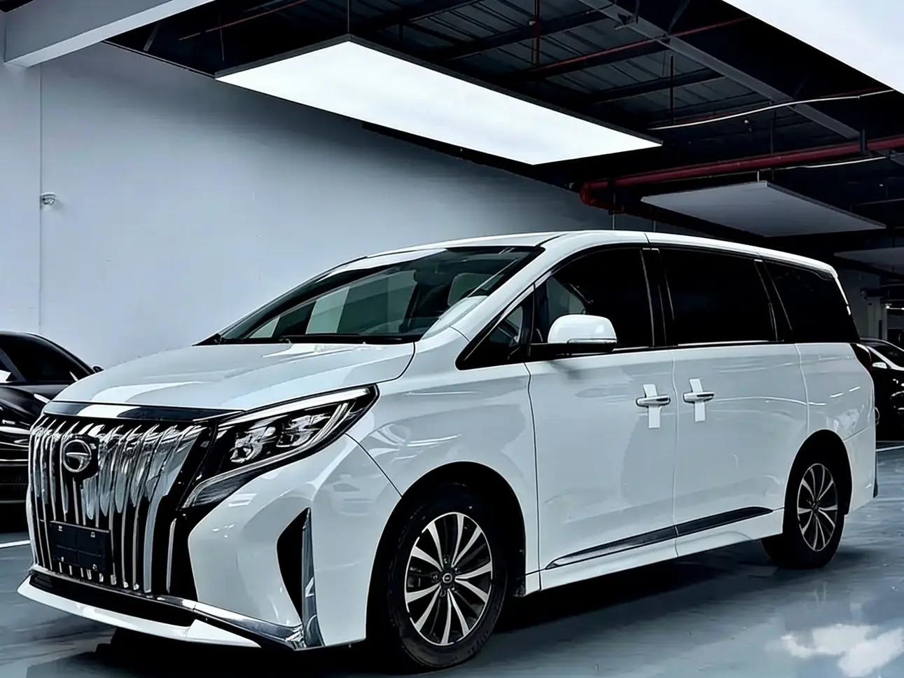 GAC Trumpchi M8 2022 г. 37834 км.