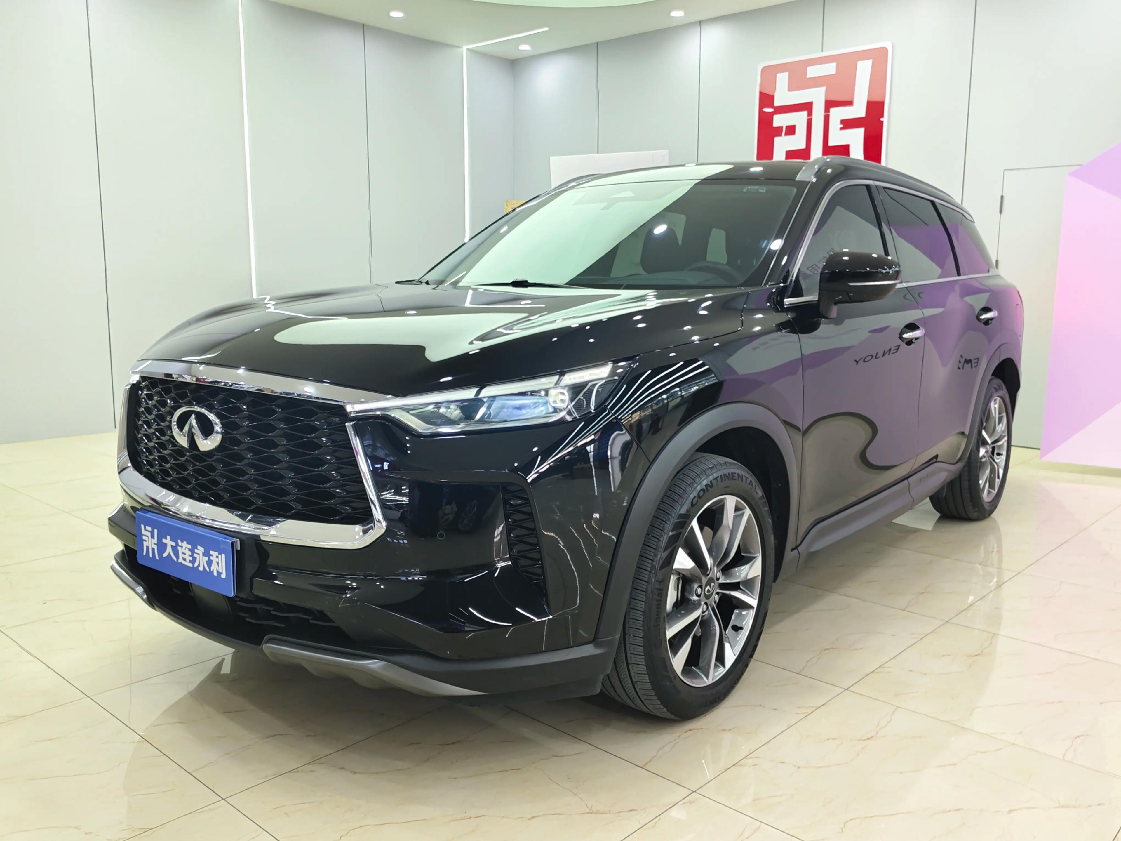 Infiniti QX60 2023 г. 23120 км.