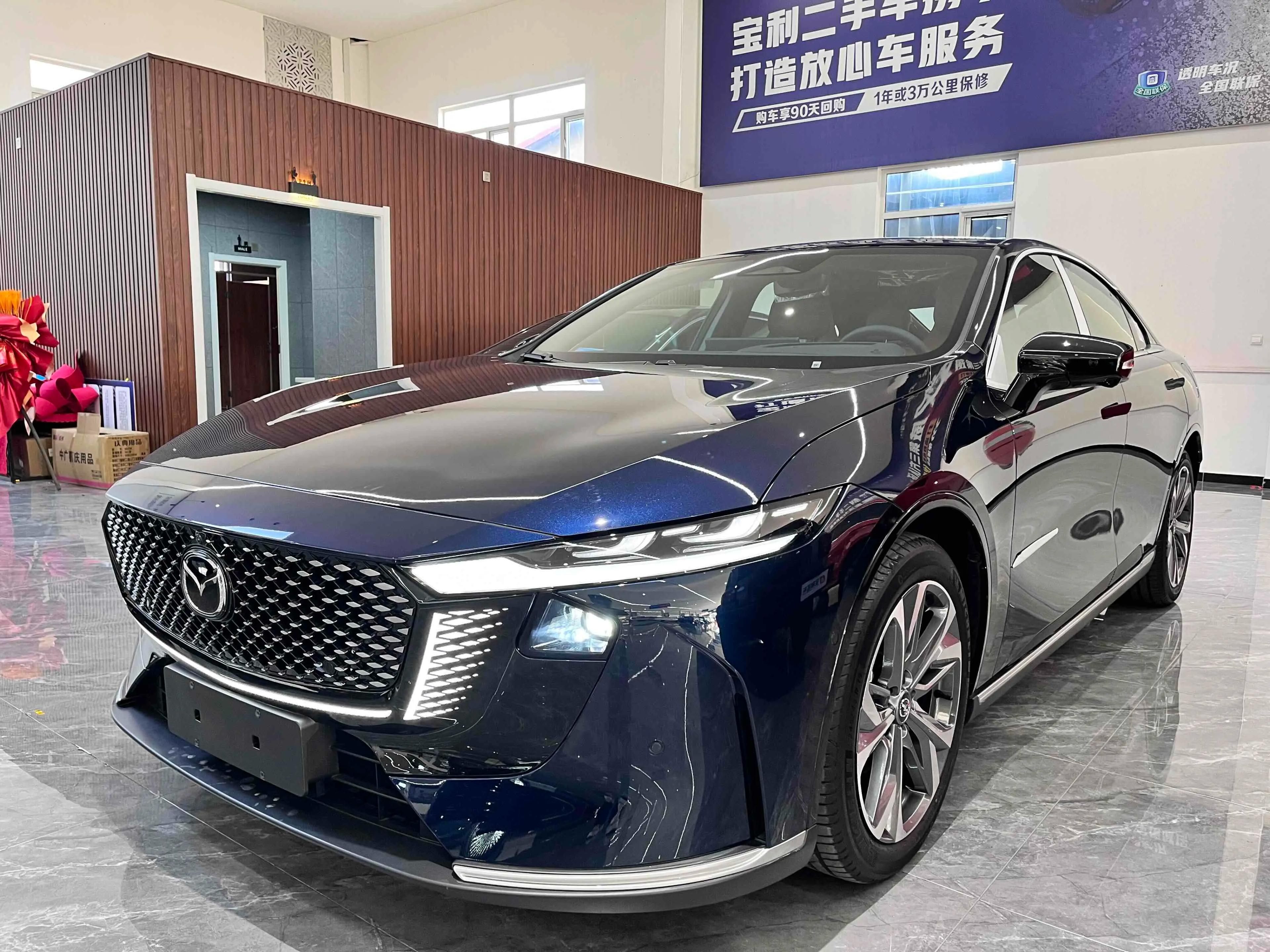 Mazda EZ-6 2025 г. 427 км.