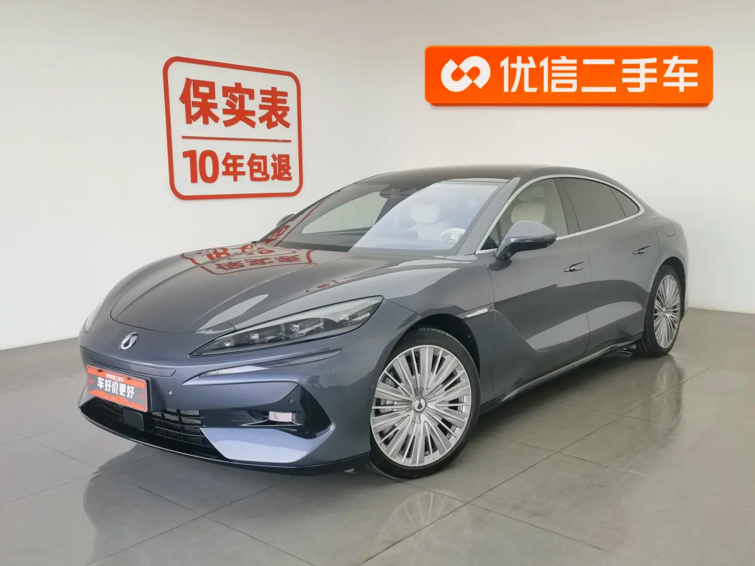 Denza Tengzhong Z9 DM 2024 г. 7489 км.