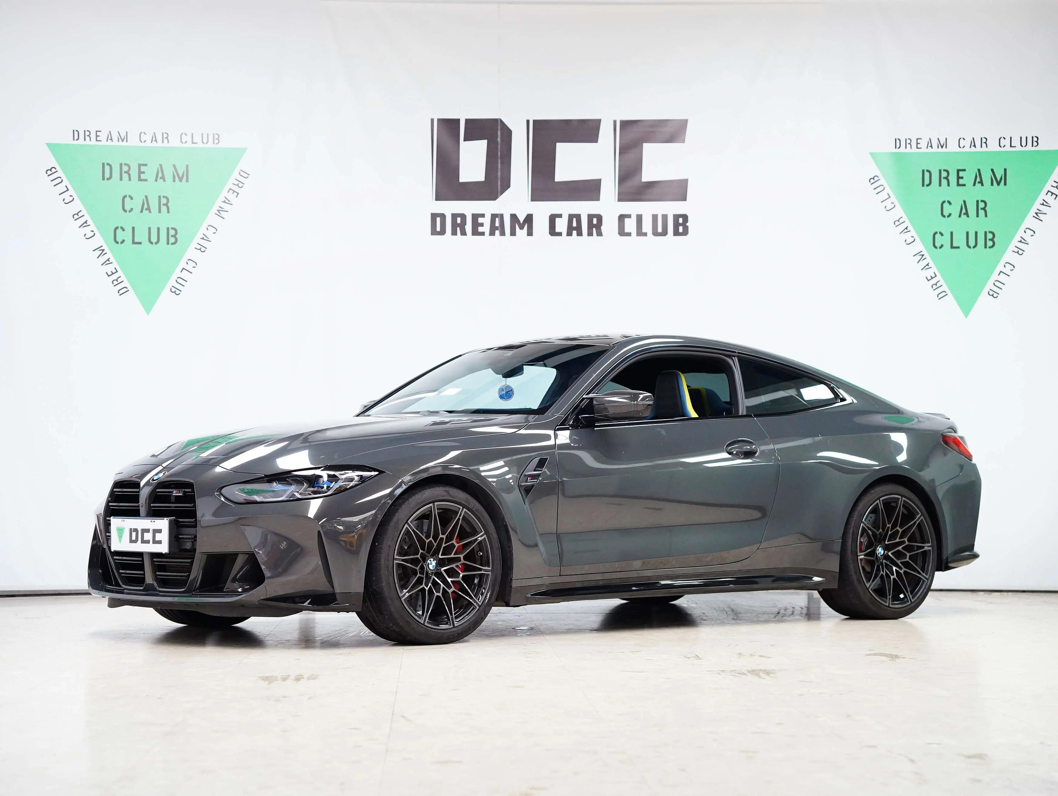 BMW M4 2024 г. 11121 км.