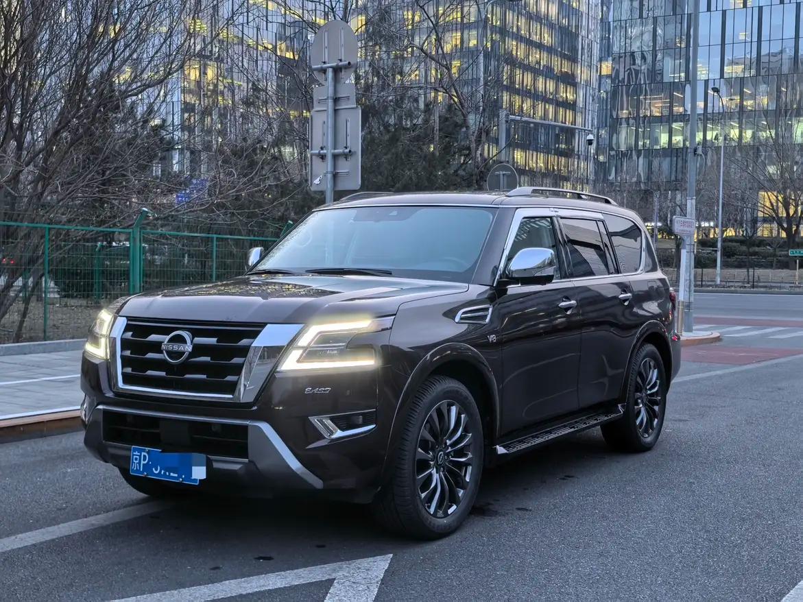 Nissan Patrol 2025 г. 18132 км.