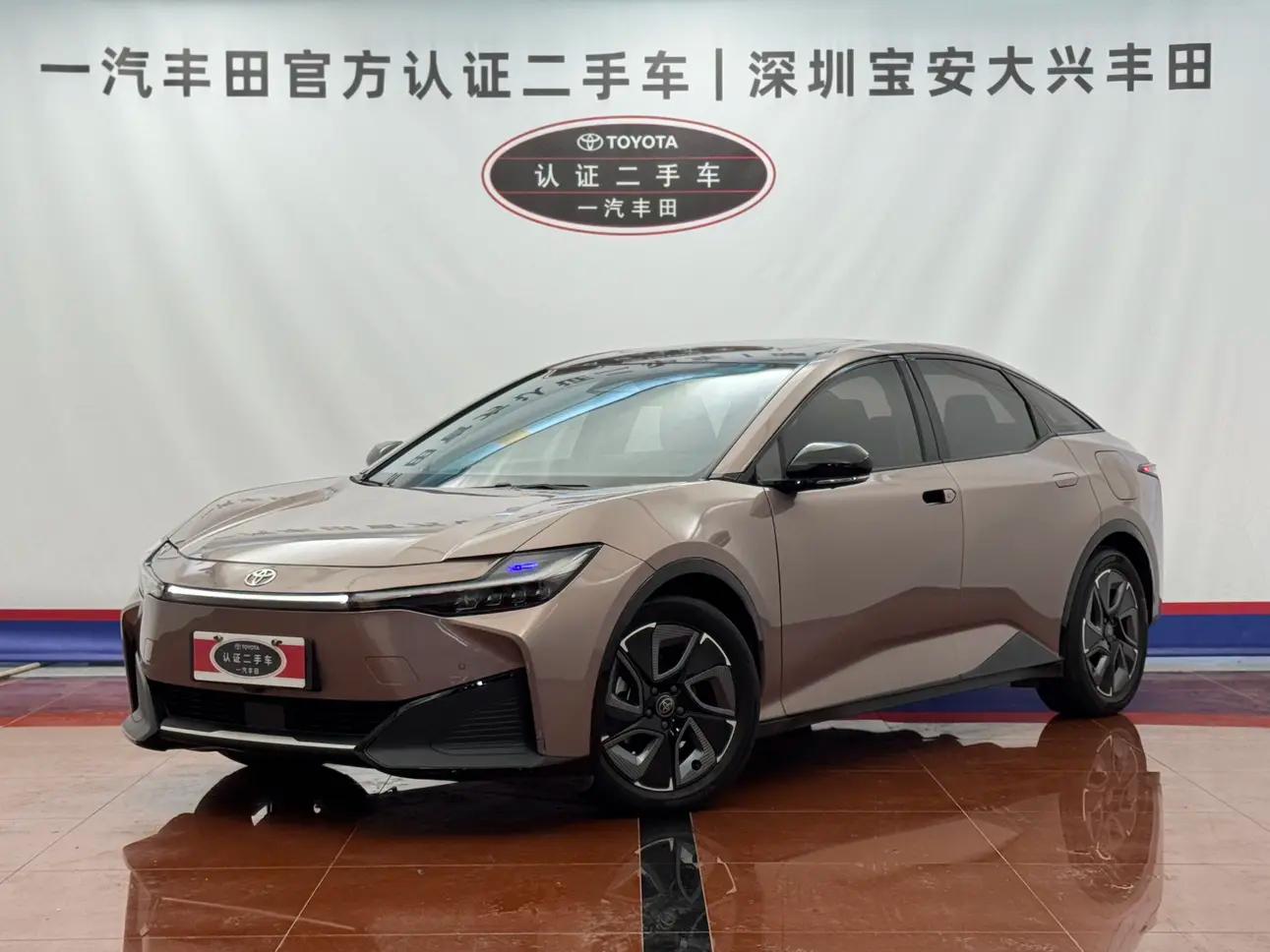 Toyota bZ3 2023 г. 38093 км.