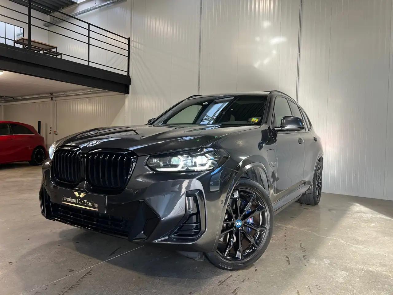 BMW X3 2022 г. 68990 км.