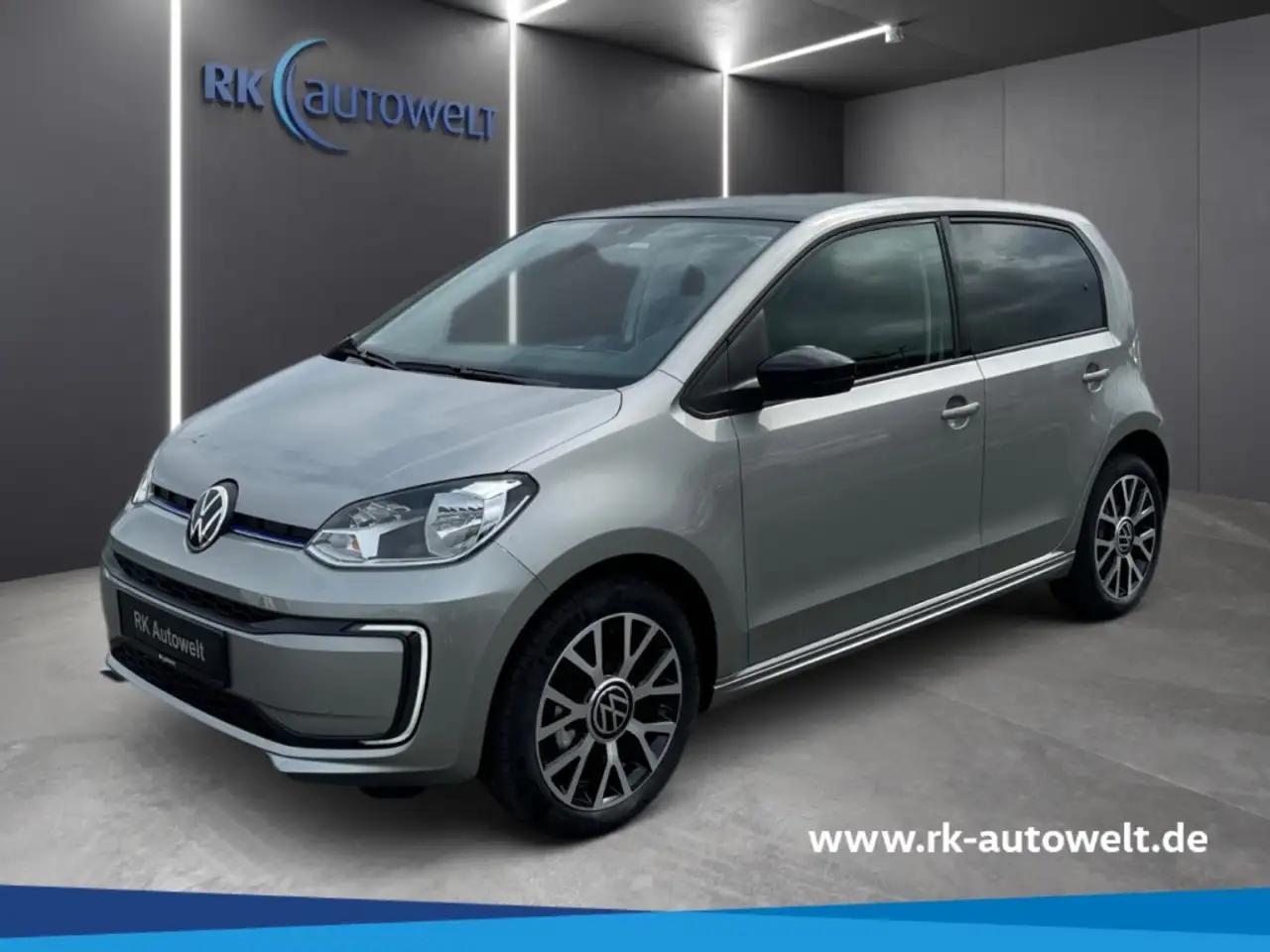 Volkswagen Up 0.0 AT (83 л.с.) 2023 г. 1 км