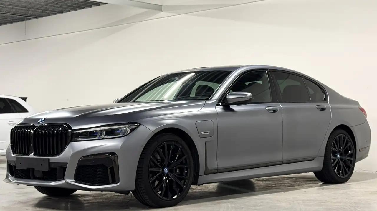 BMW 7 серия 2021 г. 77091 км.