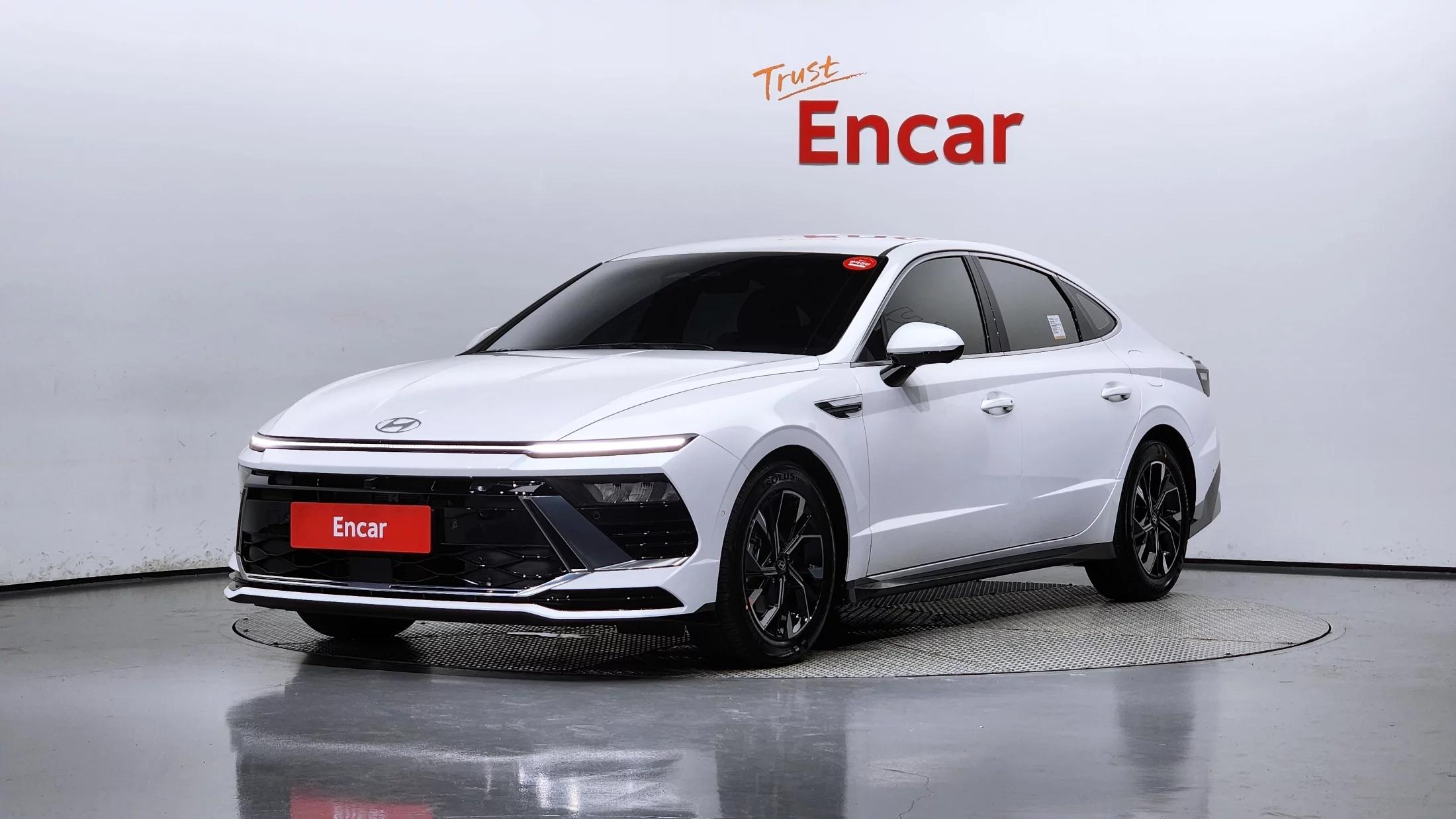 Hyundai Sonata 1.6 Turbo Exclusive, 2024 г. 2182 км.