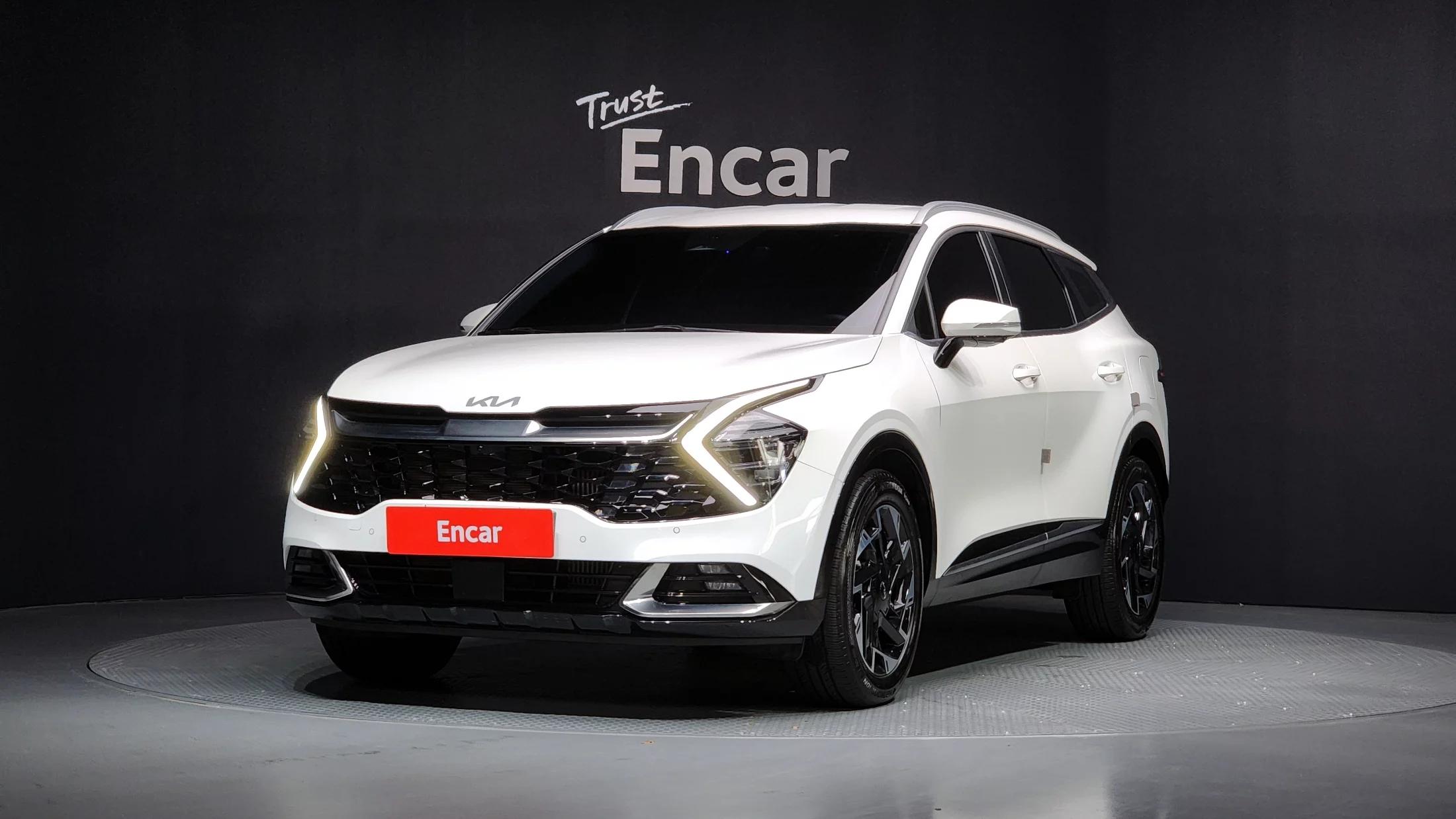 Kia Sportage Gasoline 1.6 Turbo 2WD Signature, 2022 г. 37019 км.